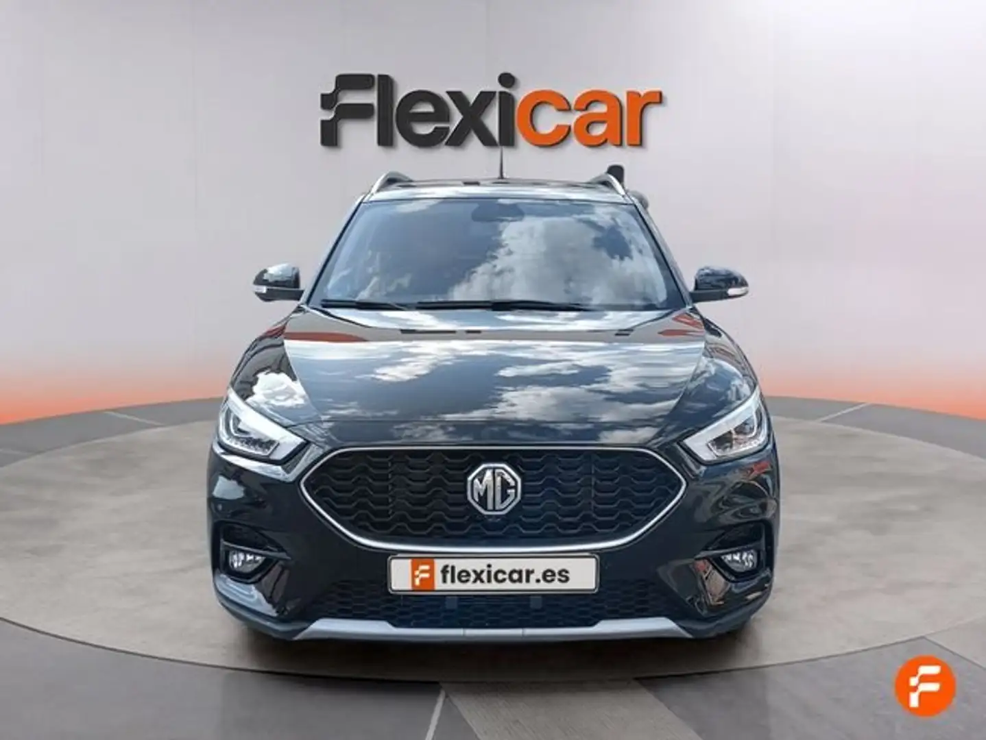 MG ZS 1.0T Luxury Negro - 2