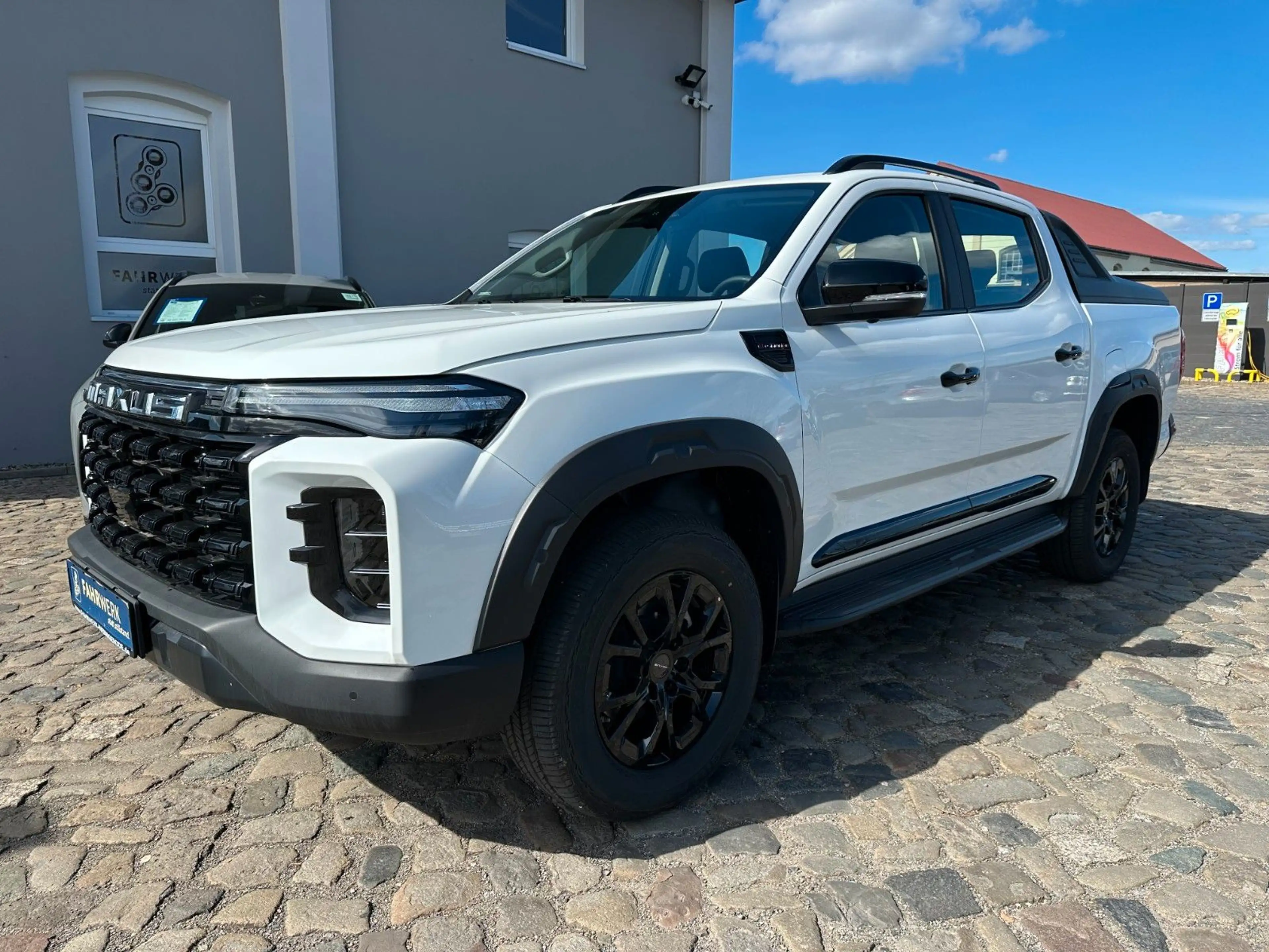 Maxus T60 Max 215 PS 2.0 TDCi 4WD Luxury AHK Last 3,5t — photo 2