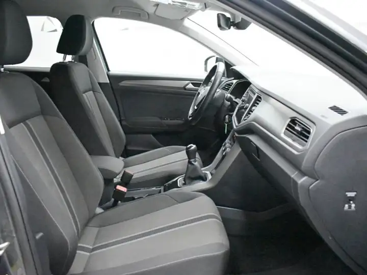 Volkswagen T-Roc Advance 2.0 TDI (2021) 2021, foto 41