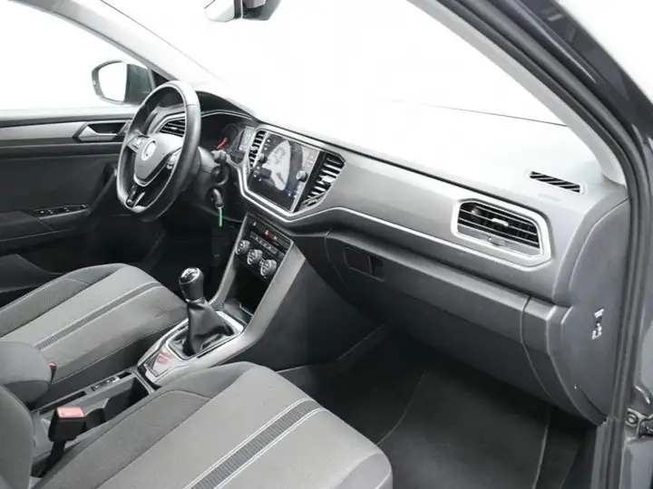 Volkswagen T-Roc Advance 2.0 TDI (2021) 2021, foto 40