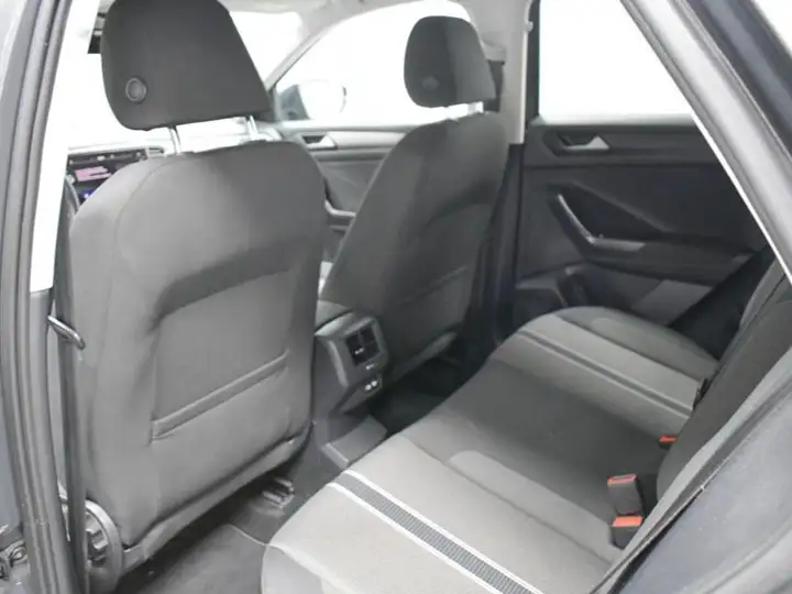 Volkswagen T-Roc Advance 2.0 TDI (2021) 2021, foto 28