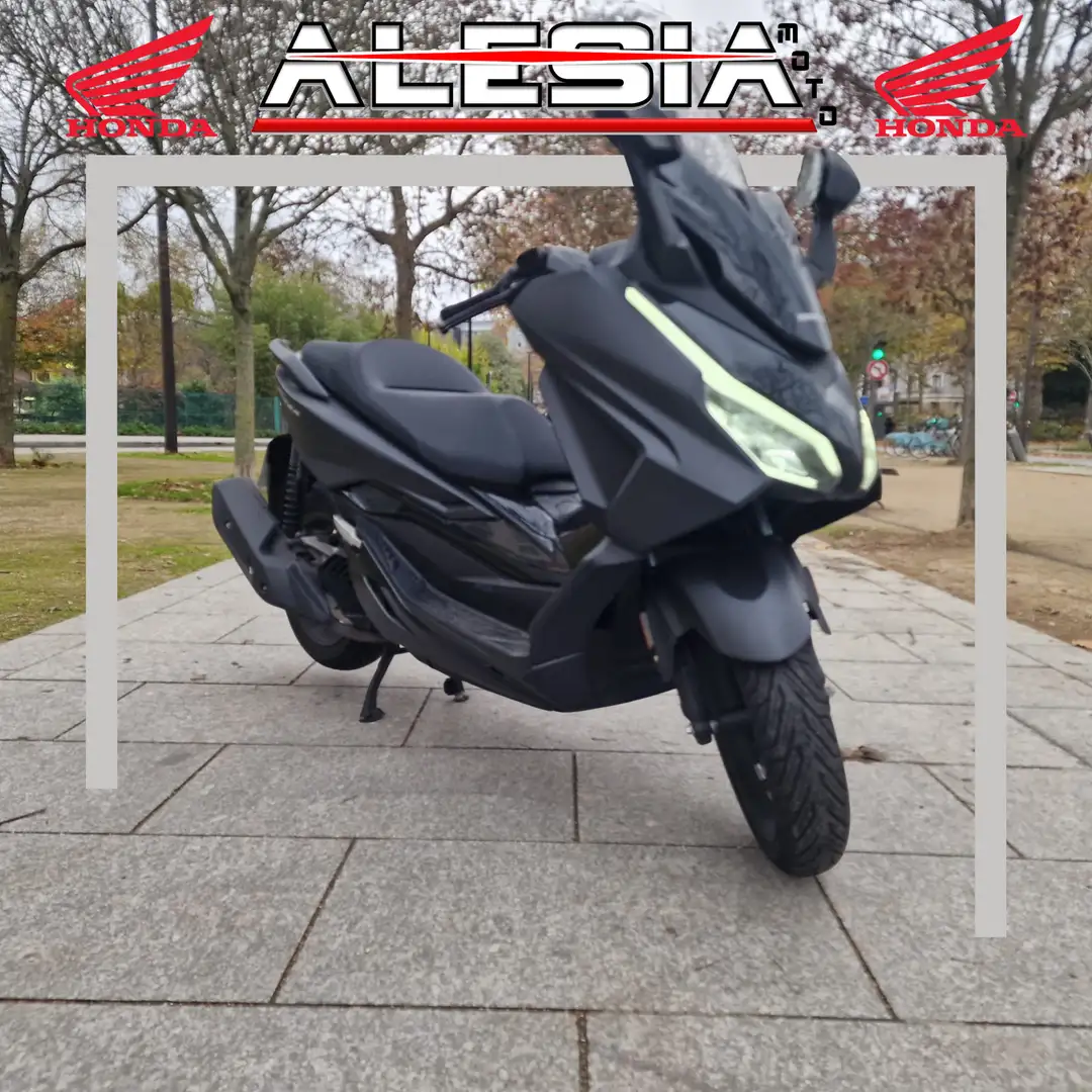 Honda Forza 125 Gris - 1