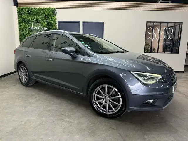 SEAT Leon 2.0 TDI 184ch Xperience FR 4drive DSG