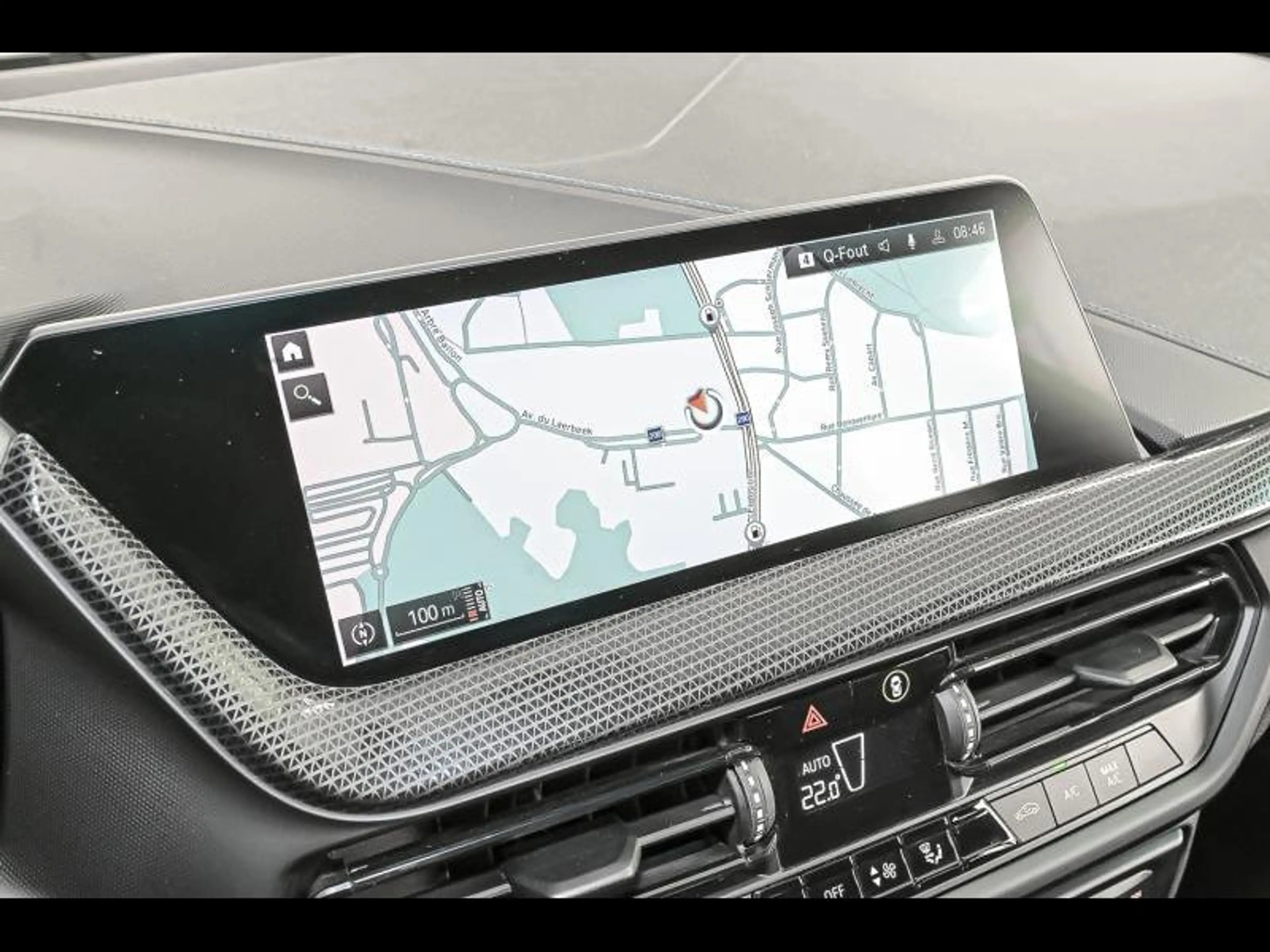 BMW 118 i Hatch - M Pack — photo 13