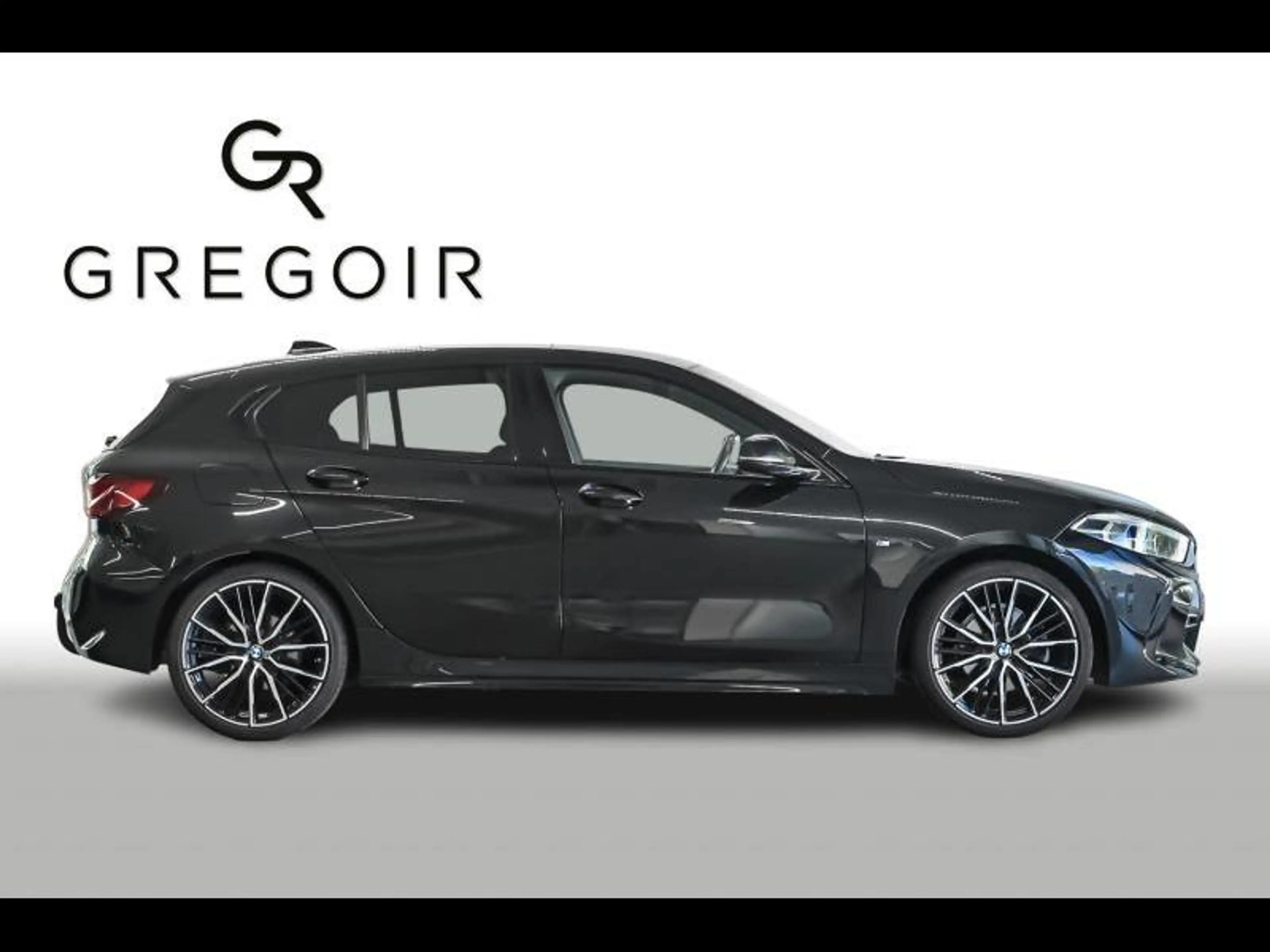 BMW 118 i Hatch - M Pack — photo 3