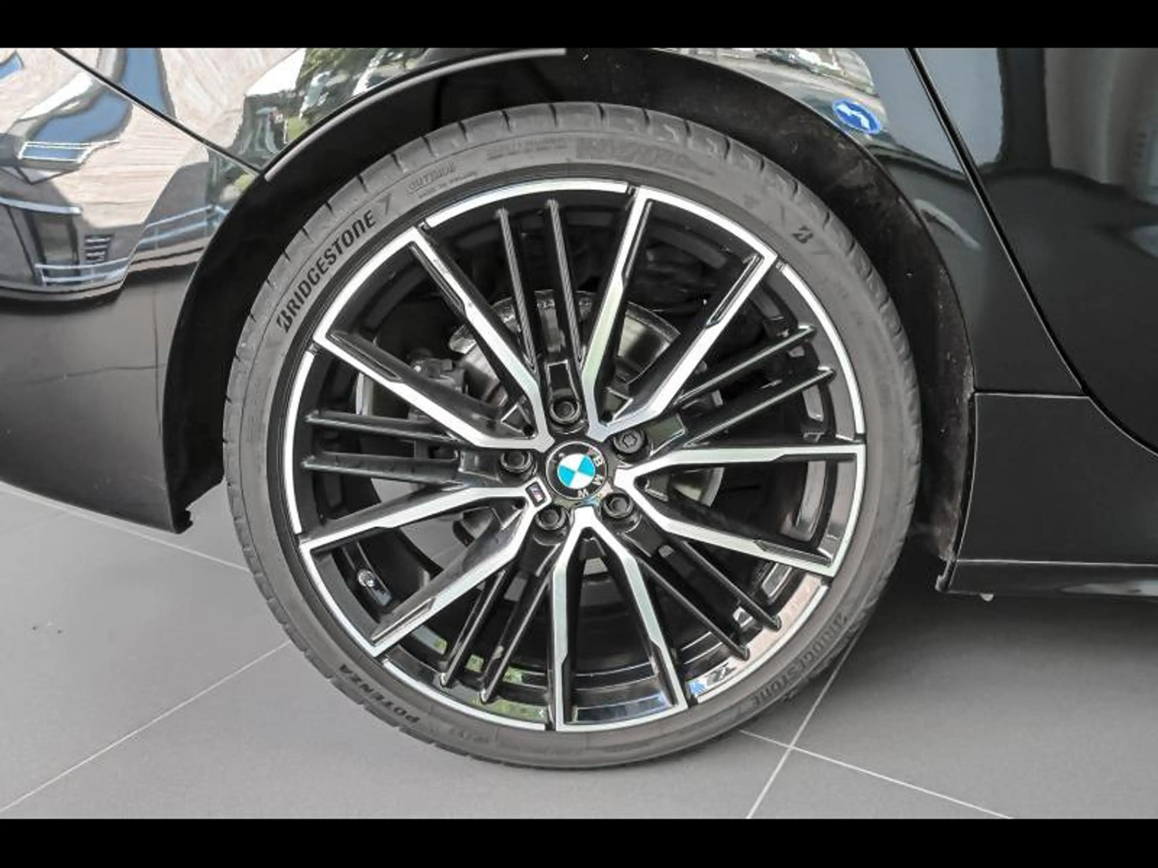 BMW 118 i Hatch - M Pack — photo 8