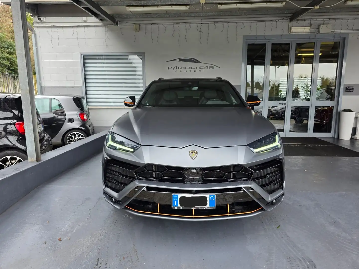 Lamborghini Urus Urus 4.0 V8 4p ti auto Grau - 2