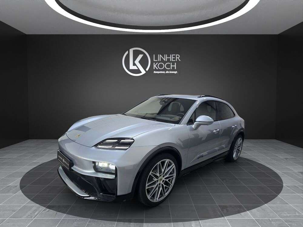 2026 Porsche MACAN