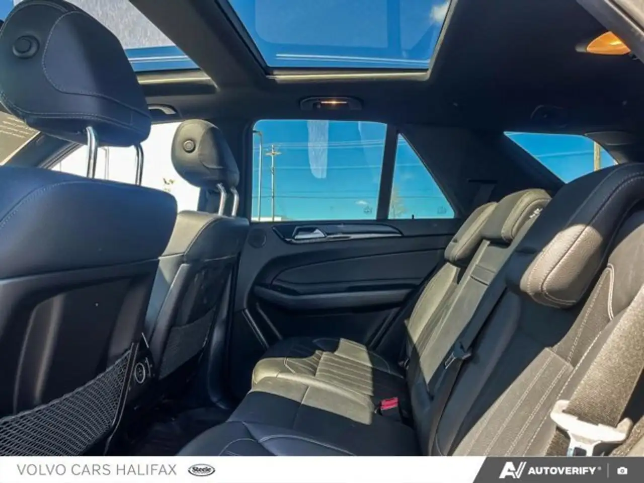 Mercedes-Benz GLE снимка Mercedes-Benz GLE