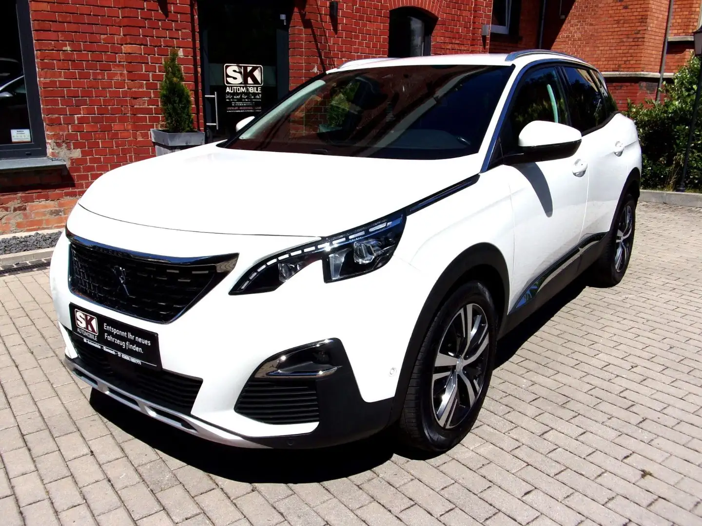 Peugeot 3008 Allure LED&Navi&Automatik&2000kg Ahk Weiß - 1
