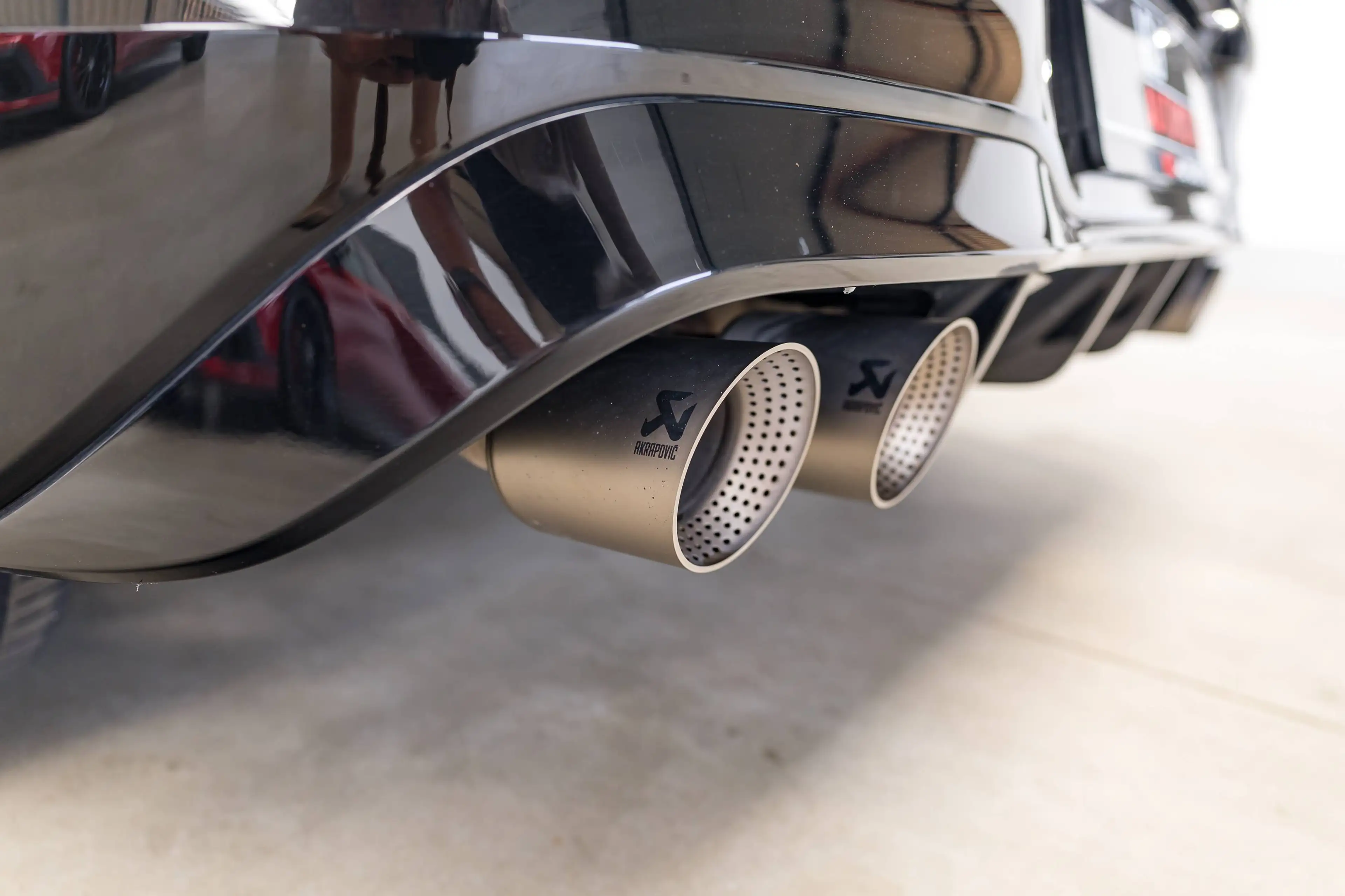 Volkswagen Golf R 4-MOTION|BLACK EDITION|AKRAPOVIC|PANO|ALCANTARA|ZETELVERW.|SFEERVERL.|IQLIGHTS|GARANTIE|ACC|LA|CAMERA| — photo 14