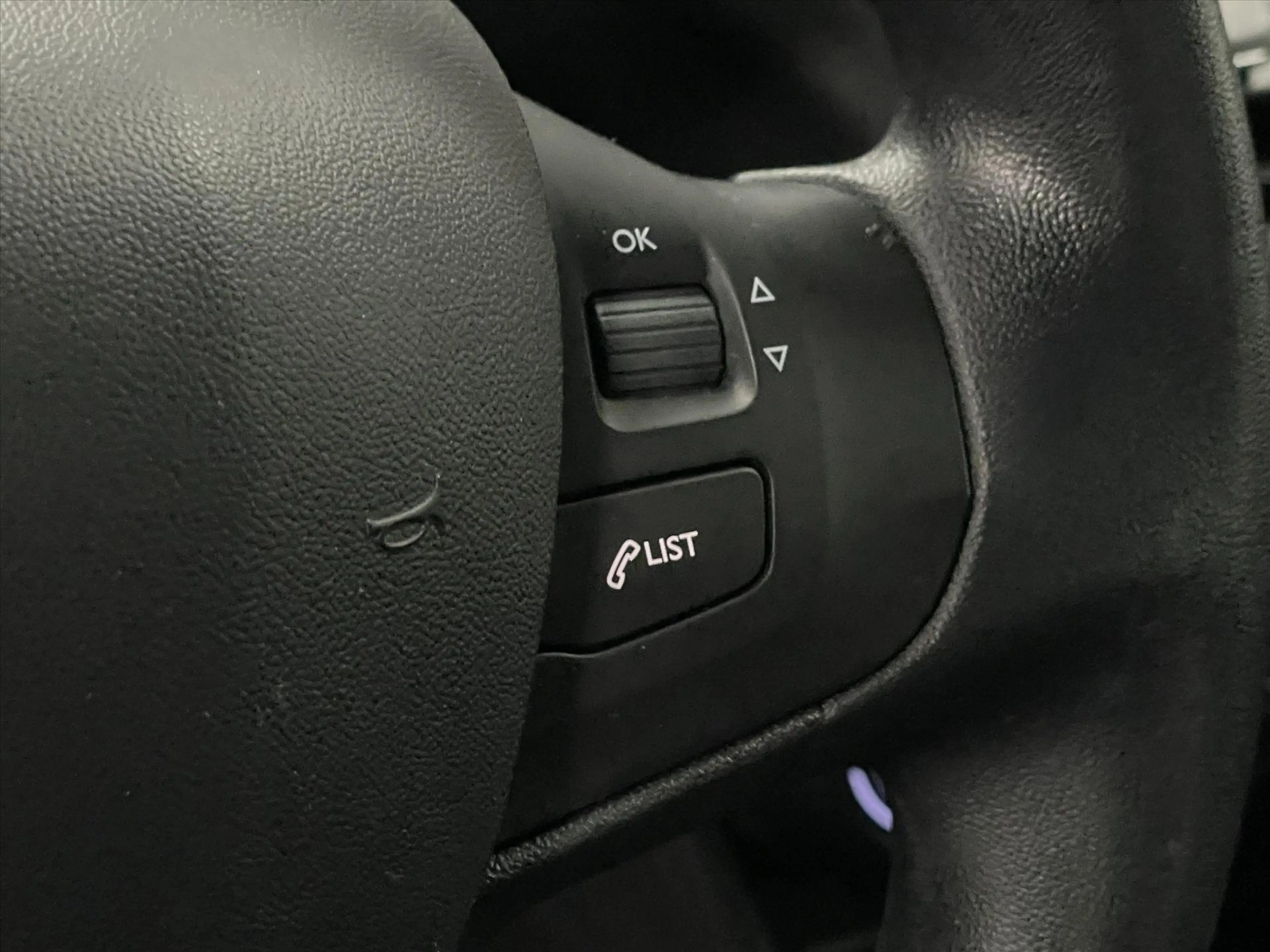 Peugeot 208 ACTIVE 5drs 82pk Navi+Mirrorlink | Airco | Cruise — photo 33