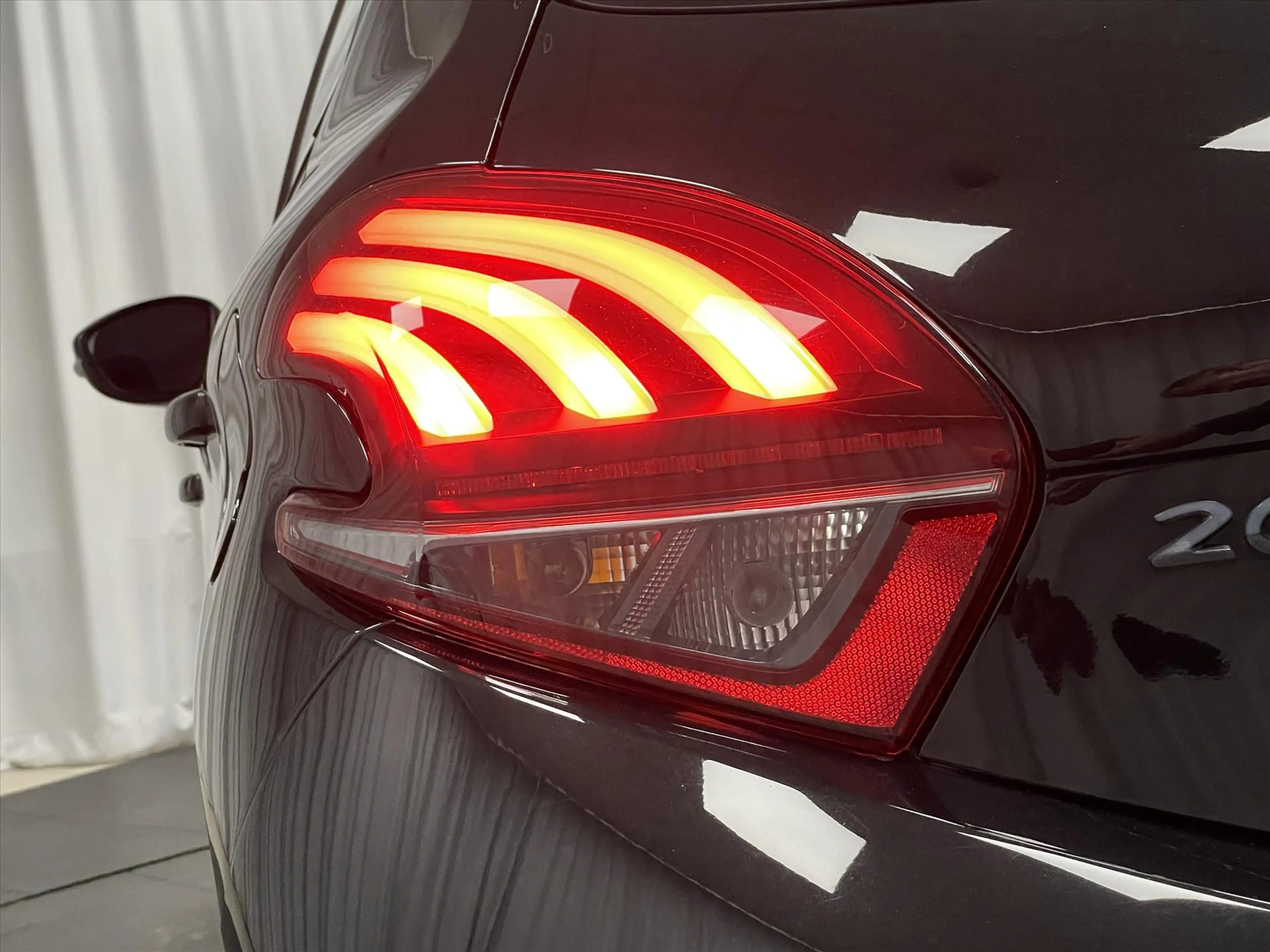 Peugeot 208 ACTIVE 5drs 82pk Navi+Mirrorlink | Airco | Cruise — photo 16