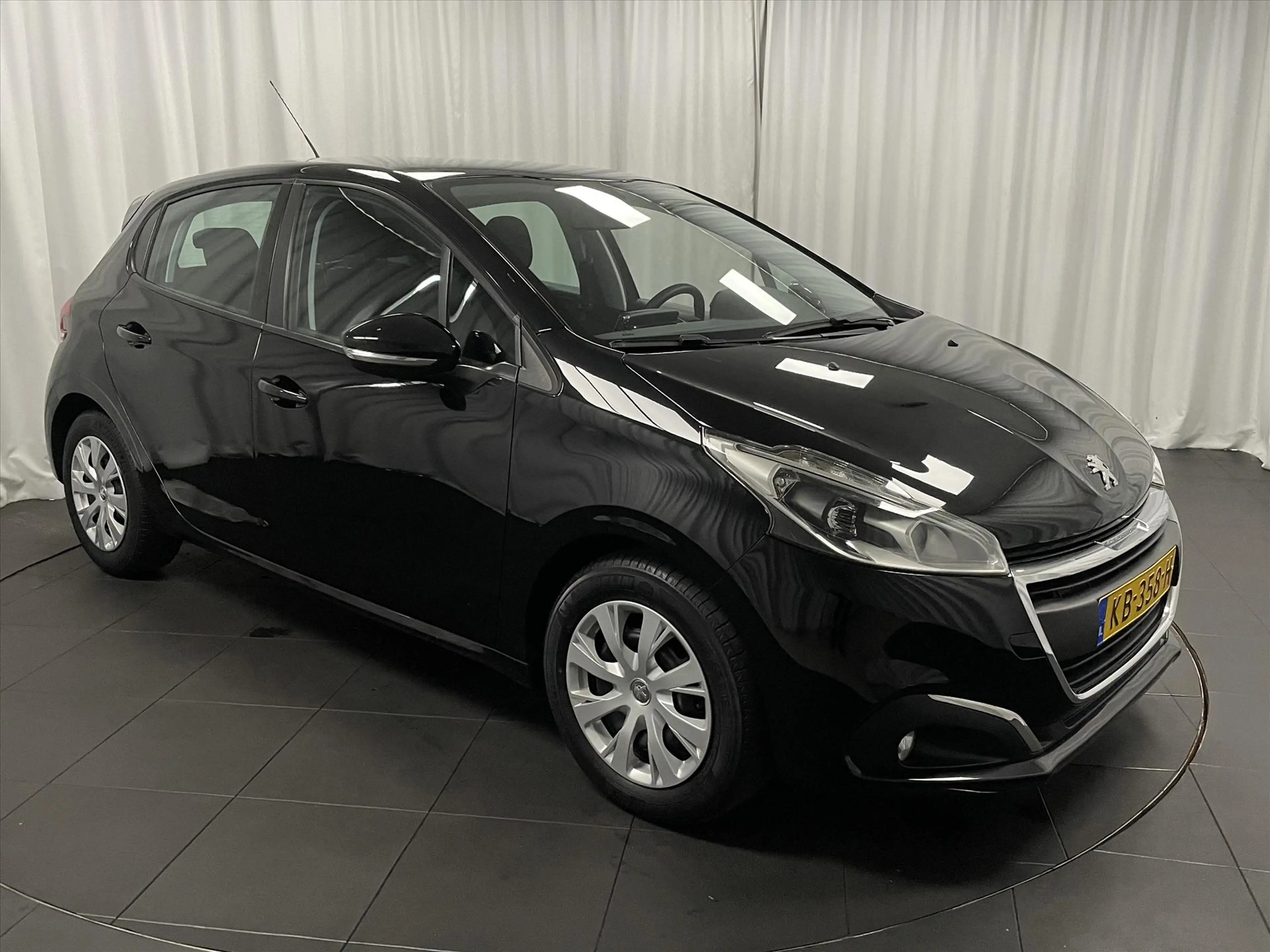 Peugeot 208 ACTIVE 5drs 82pk Navi+Mirrorlink | Airco | Cruise — photo 6