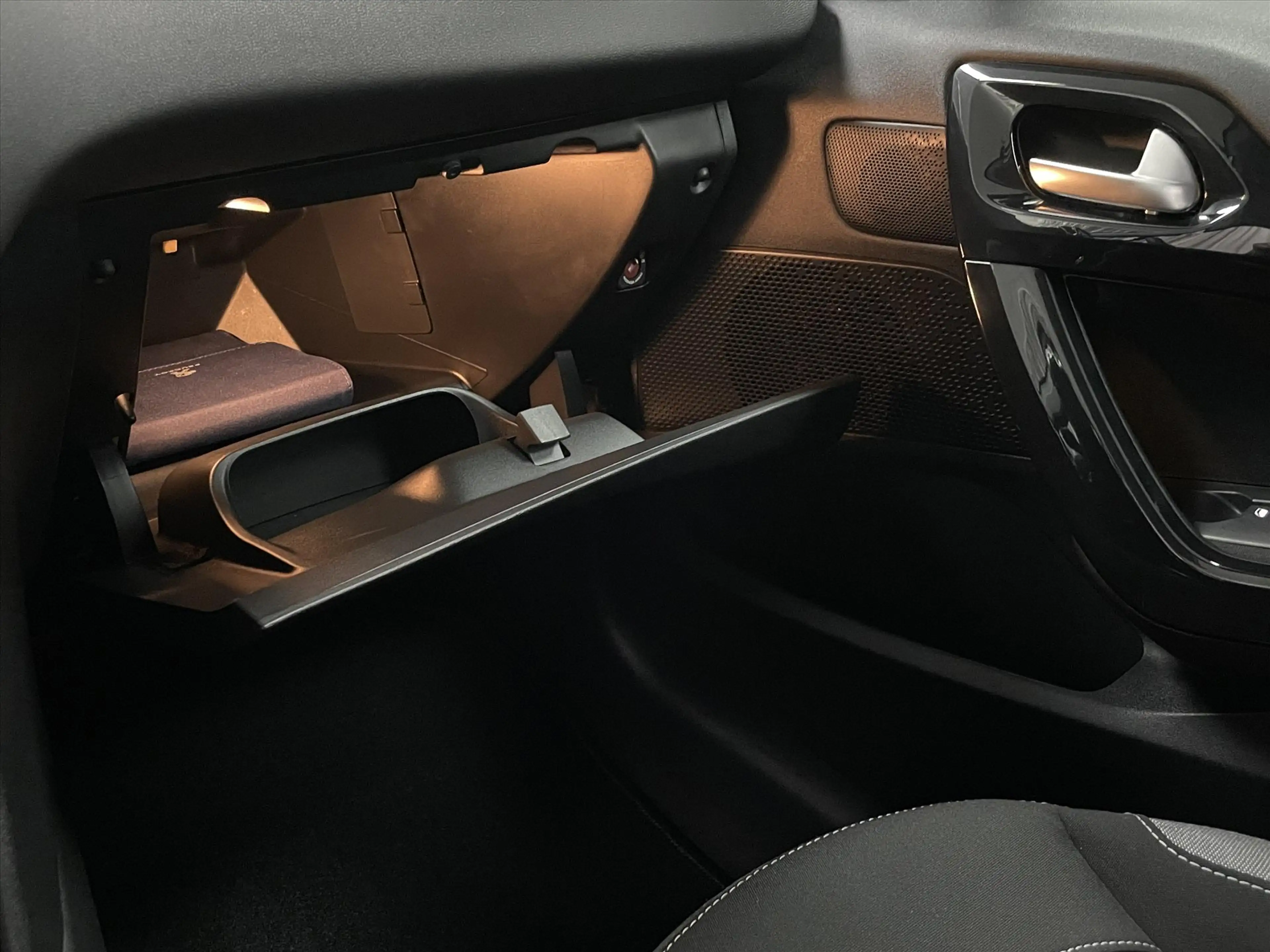 Peugeot 208 ACTIVE 5drs 82pk Navi+Mirrorlink | Airco | Cruise — photo 48