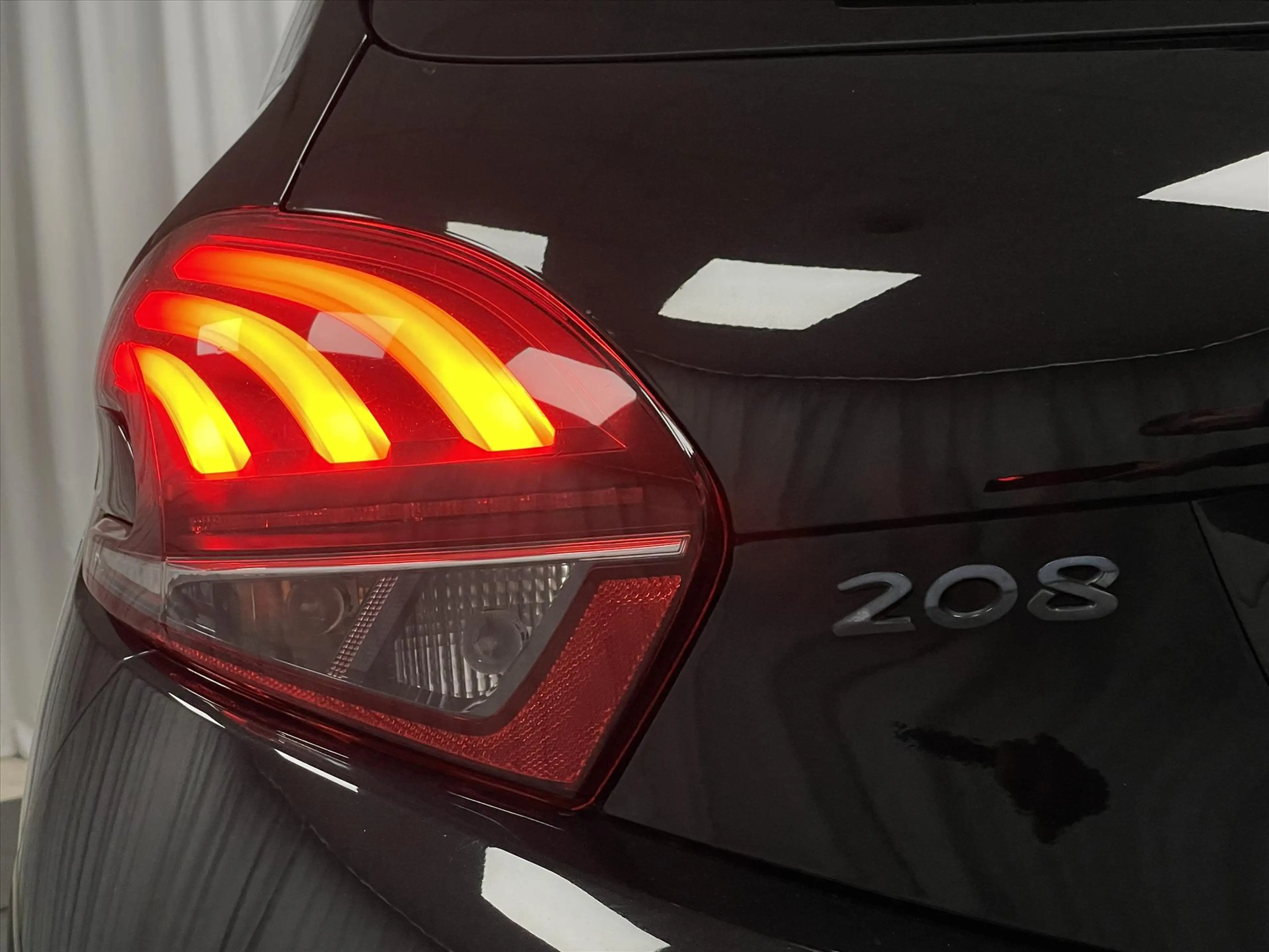 Peugeot 208 ACTIVE 5drs 82pk Navi+Mirrorlink | Airco | Cruise — photo 15