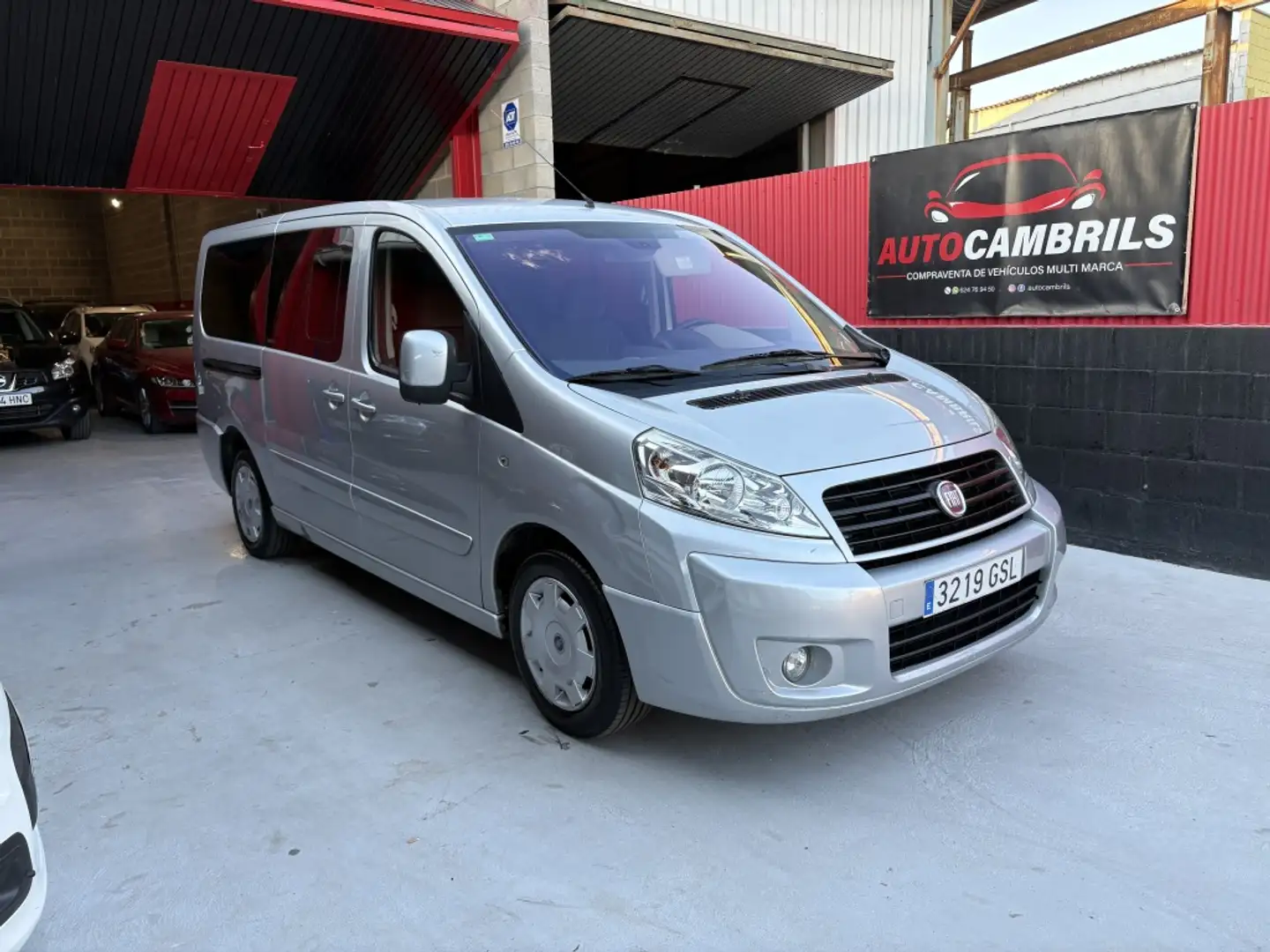 Fiat Scudo Panorama 10 Family L 2.0Mjt Gris - 1