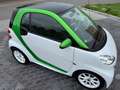 smart forTwo 2.Hd 22 KW, 12V + HV Akku neu, Navi, DVD, Brabus Weiß - thumbnail 3