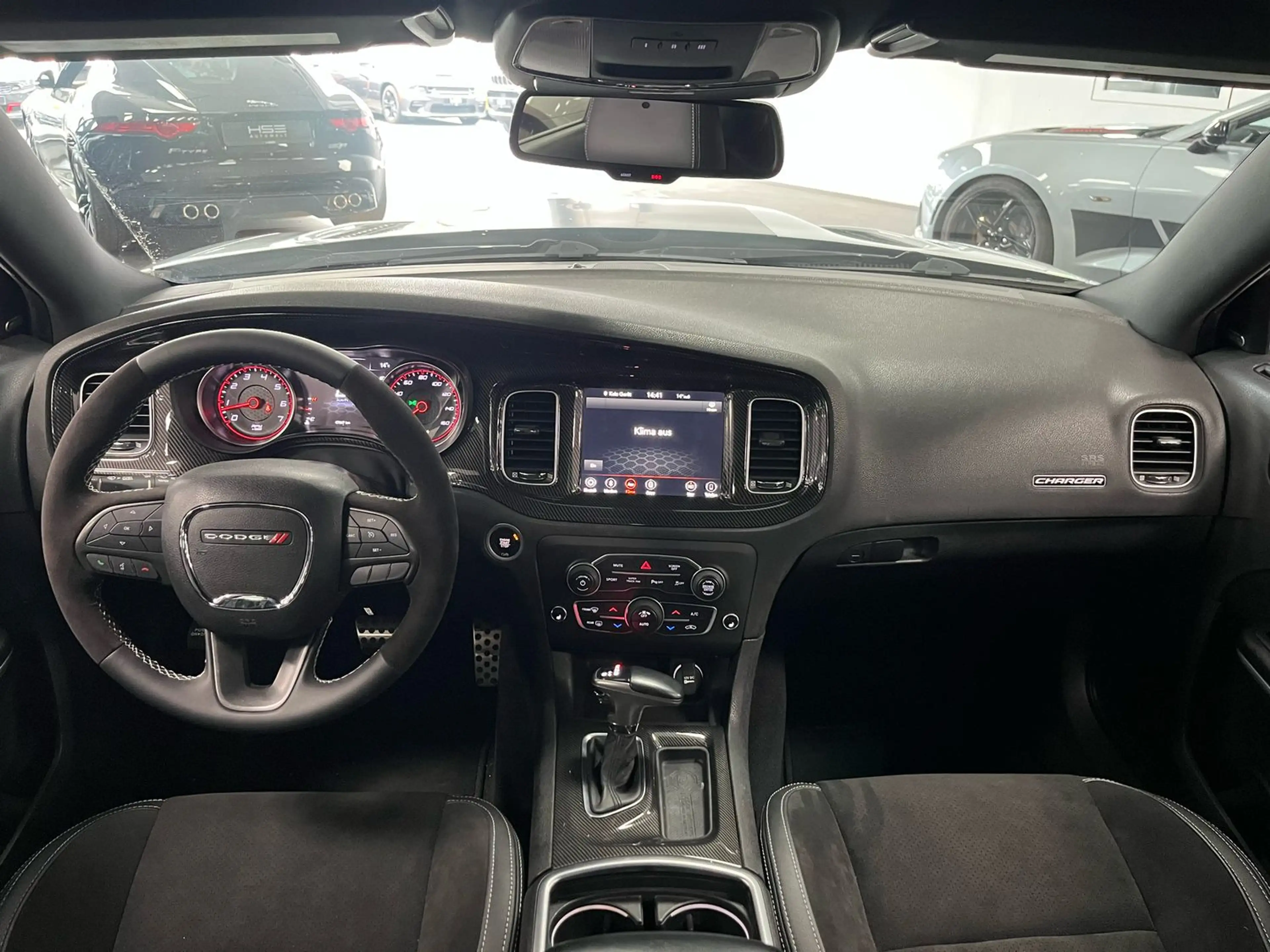 Dodge Charger RT 5,7l V8 *SHZ / AUT / LEDER/Navi/Apple* — photo 13