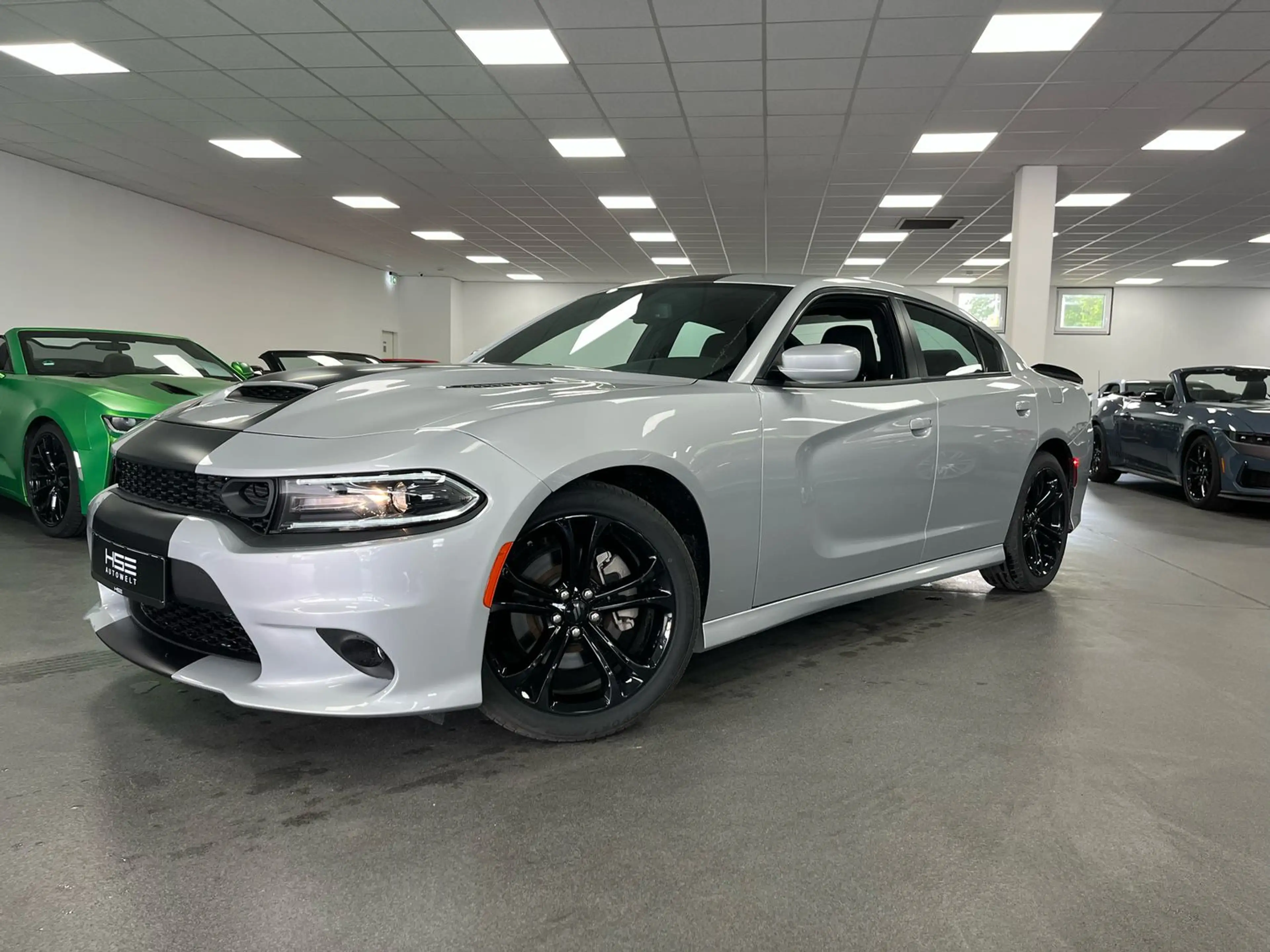 Dodge Charger RT 5,7l V8 *SHZ / AUT / LEDER/Navi/Apple* — photo 3