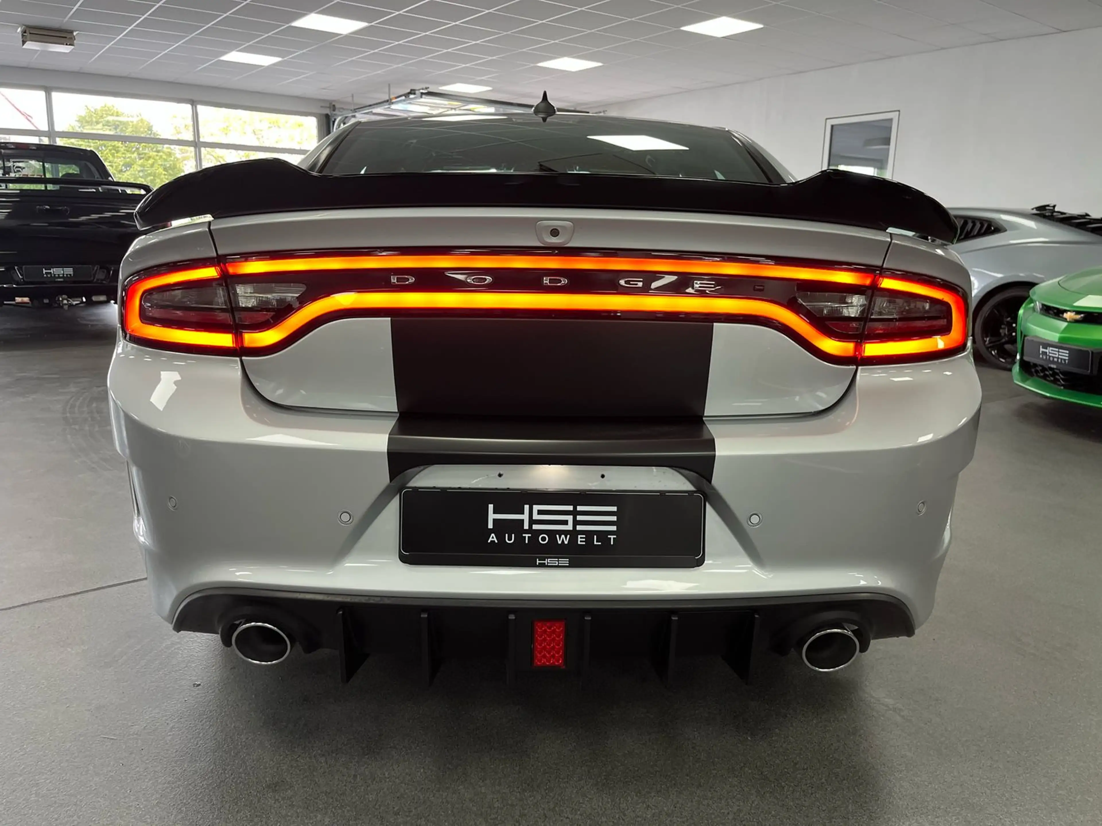 Dodge Charger RT 5,7l V8 *SHZ / AUT / LEDER/Navi/Apple* — photo 8