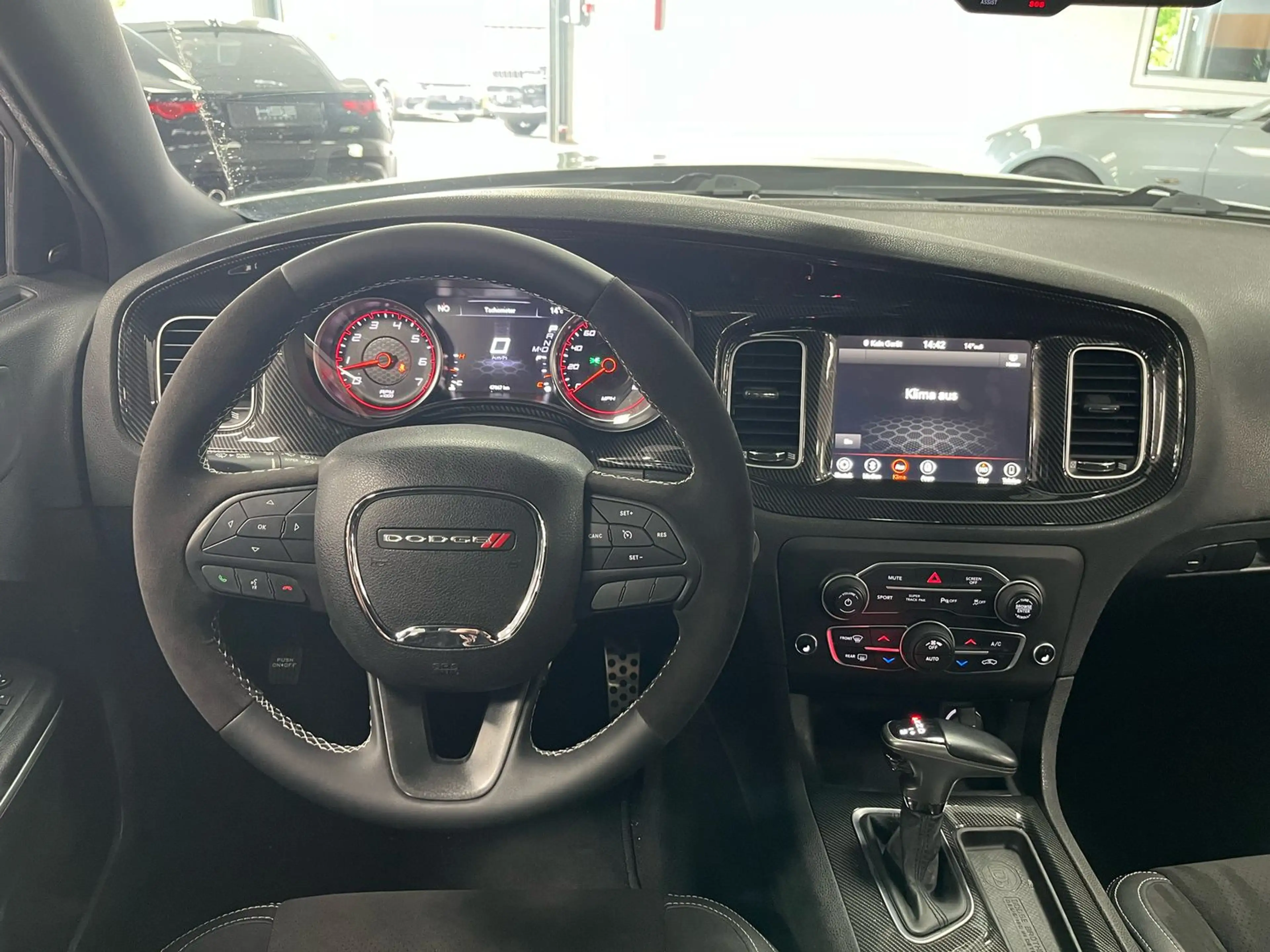 Dodge Charger RT 5,7l V8 *SHZ / AUT / LEDER/Navi/Apple* — photo 14