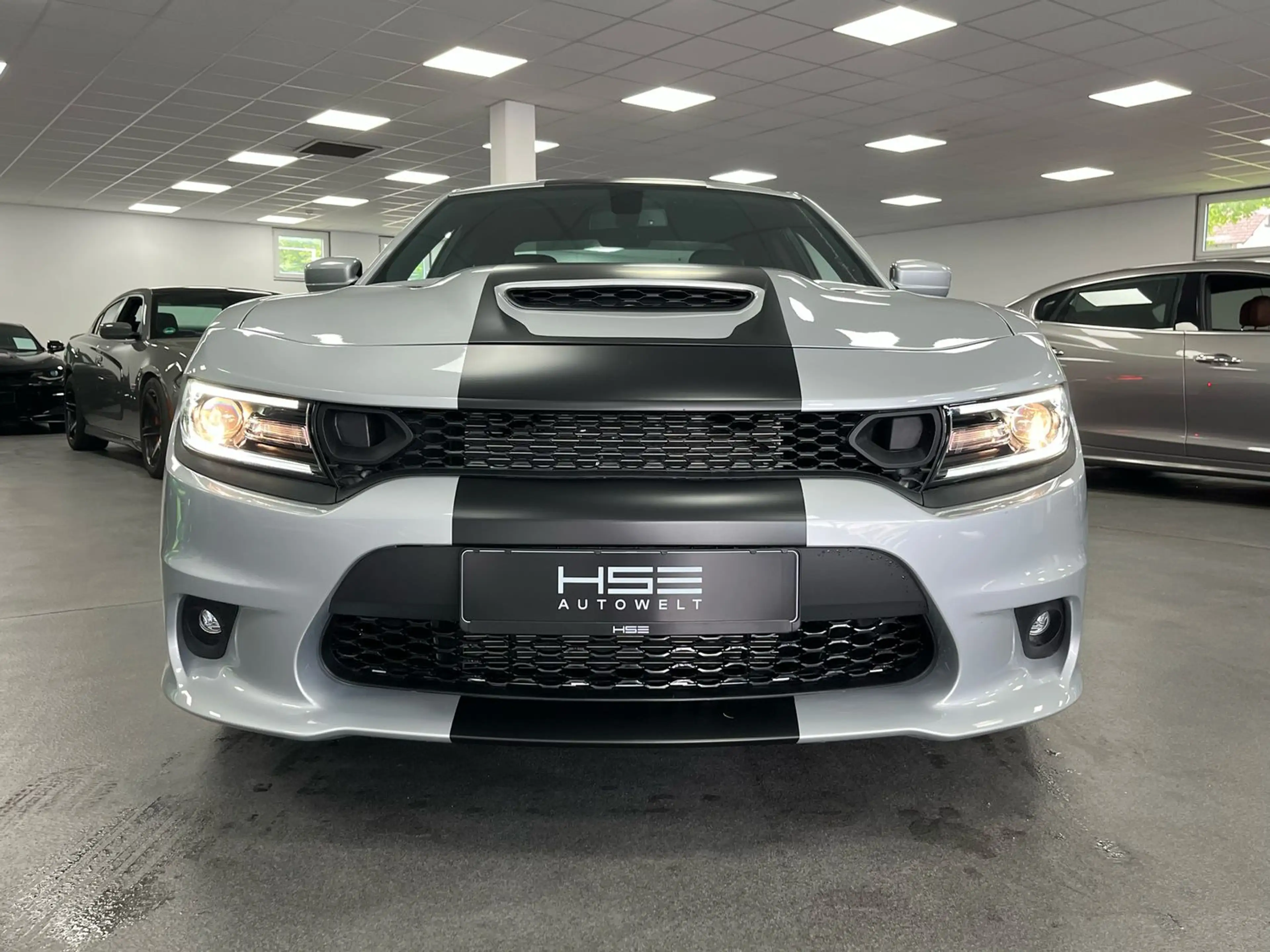 Dodge Charger RT 5,7l V8 *SHZ / AUT / LEDER/Navi/Apple* — photo 4
