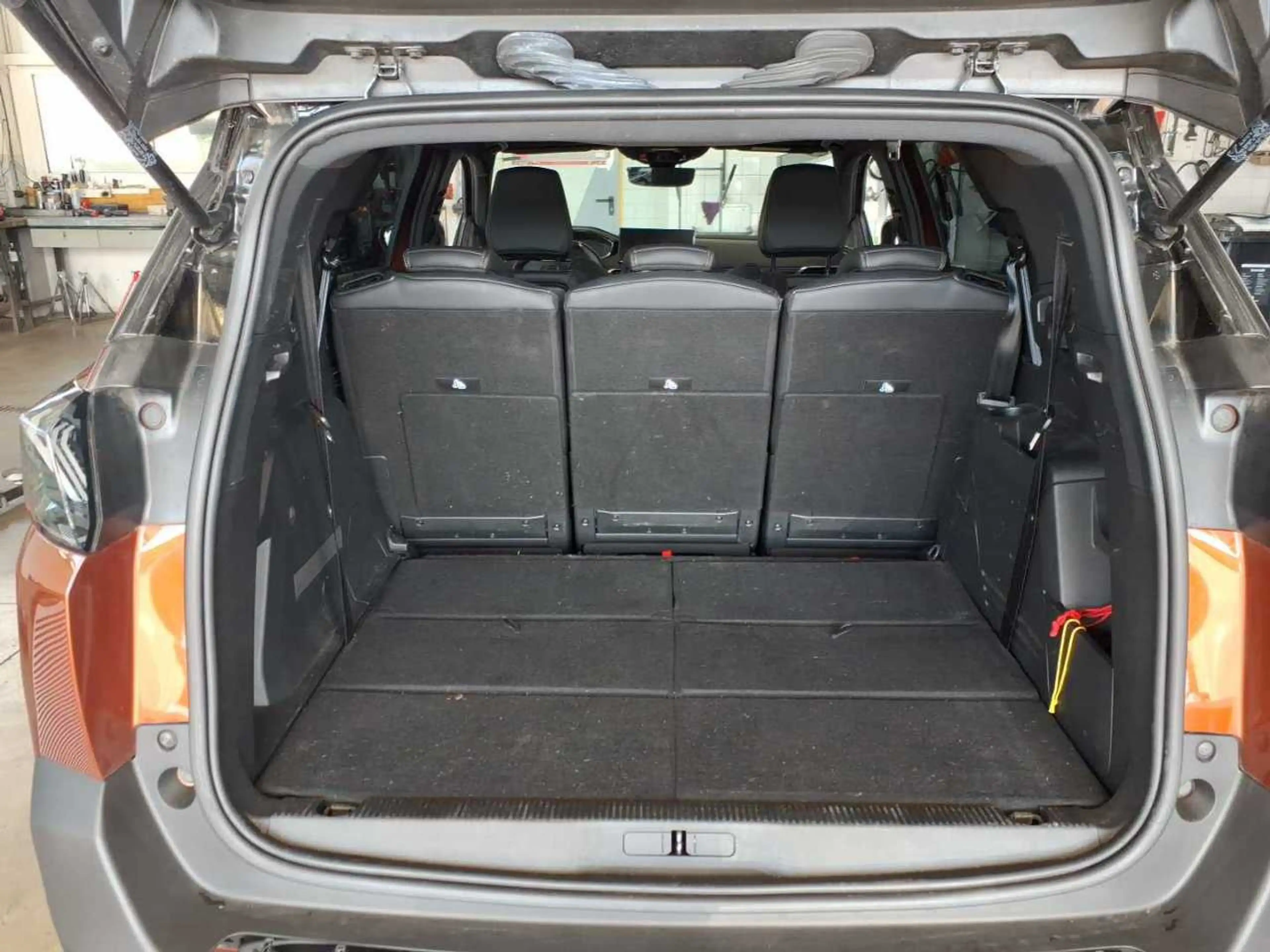 Peugeot 5008 — photo 11
