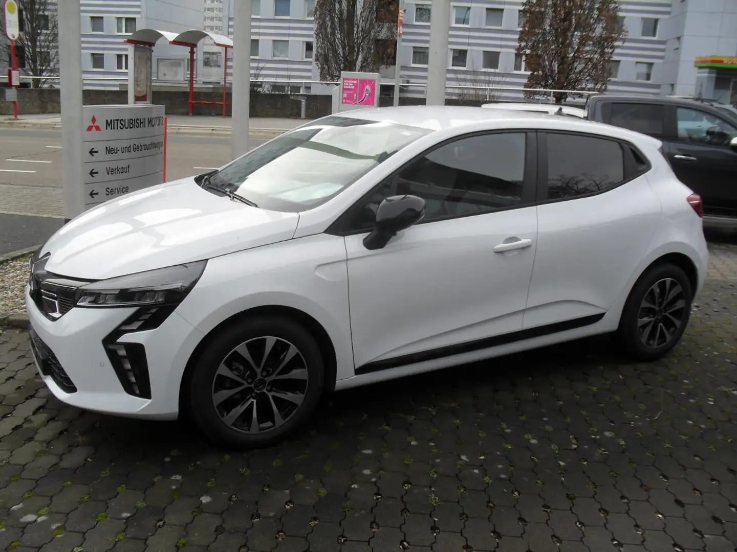Mitsubishi Colt PLUS Grau - 1