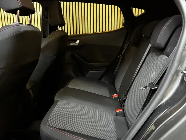 Ford Fiesta view 12