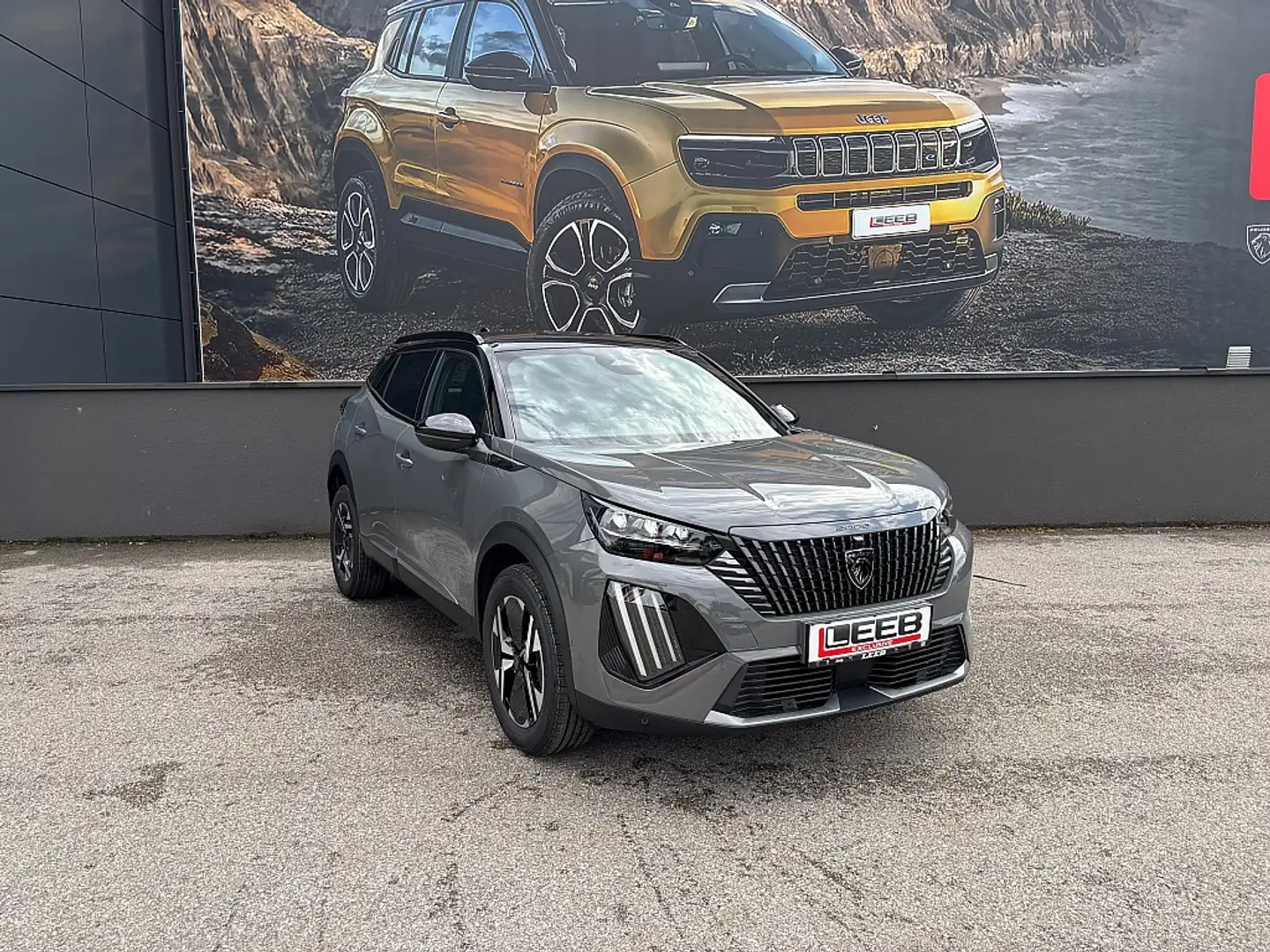 Peugeot 2008 PureTech 130 GT EAT8 inkl. Vision, Navigation &... Grau - 2