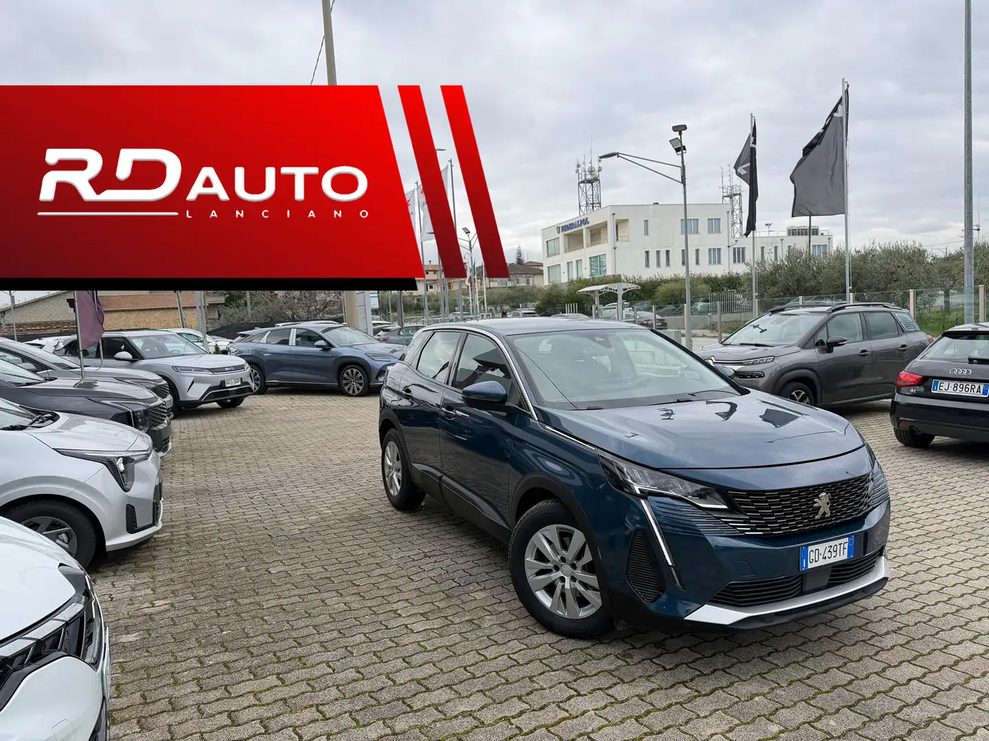 Peugeot 3008 3008 1.5 bluehdi EAT8 Active - OK NEOPATENTATI - Blau - 1