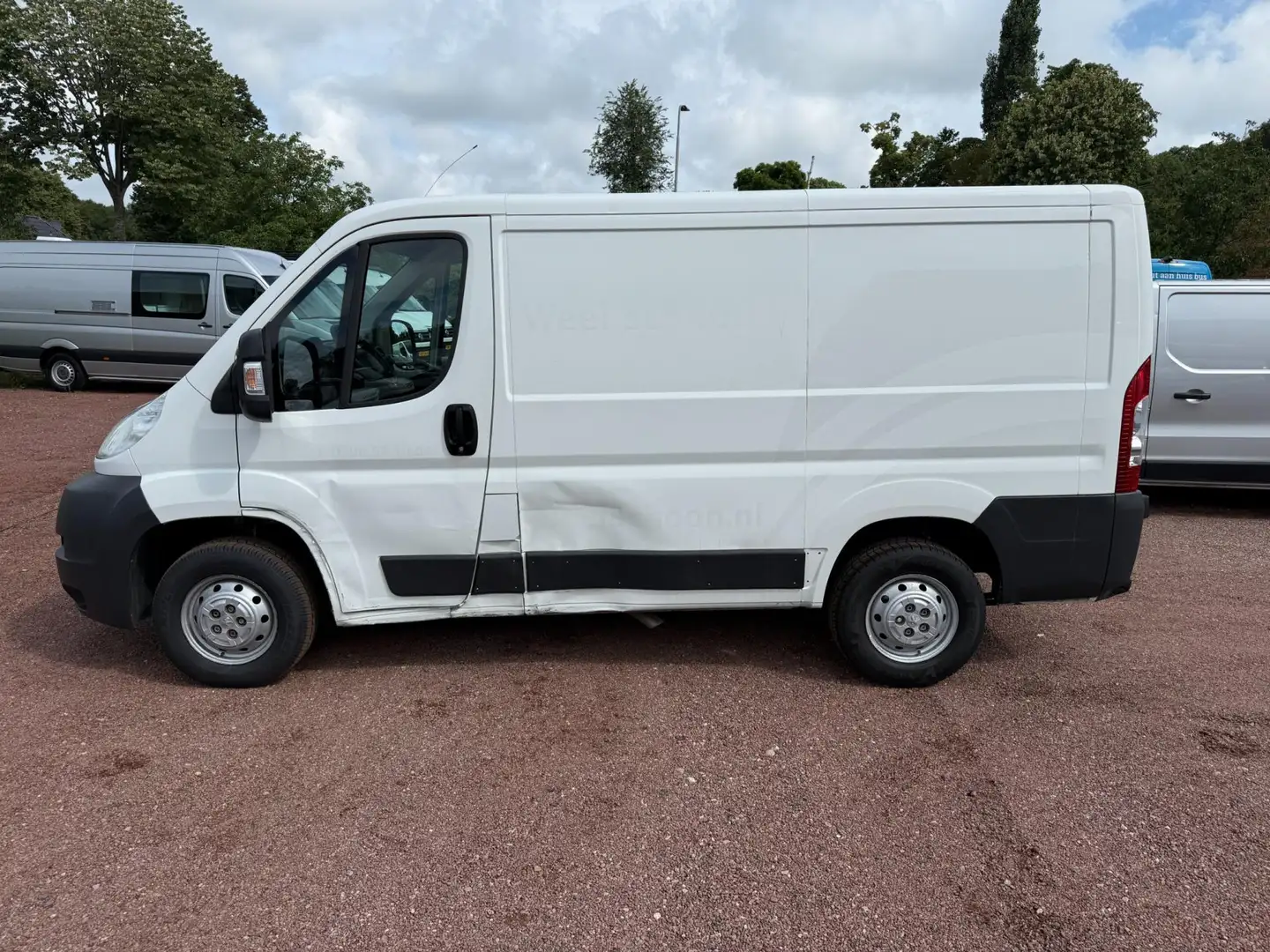 Peugeot Boxer 333 2.2 HDI L1H1 Airco Wit - 2
