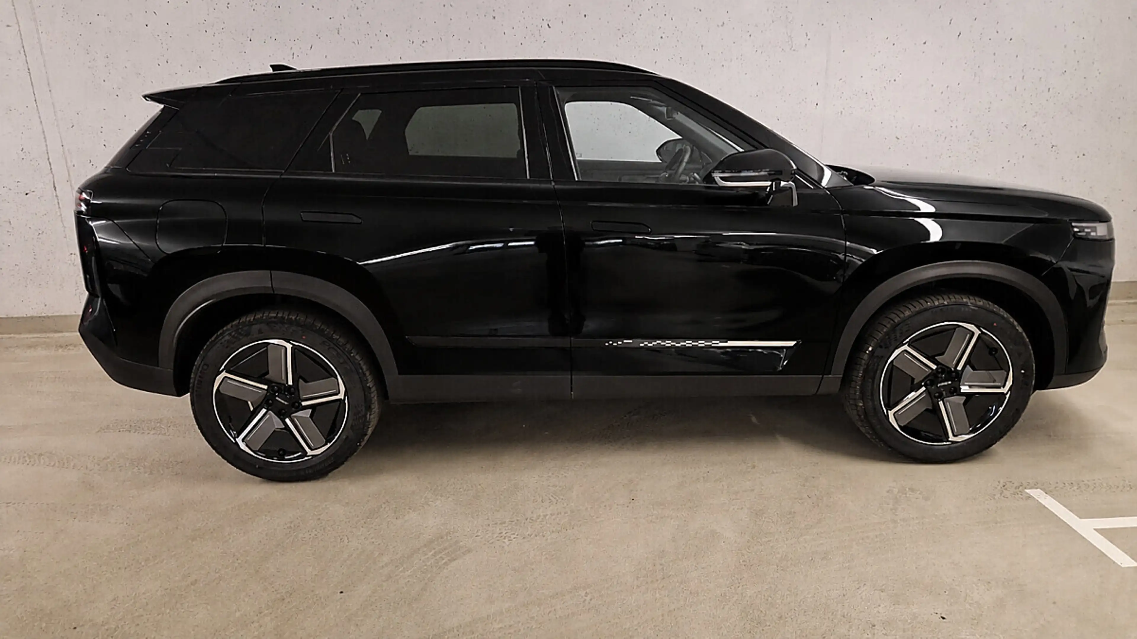 Jaecoo J7 7 PHEV Premium Line Aut. — photo 9
