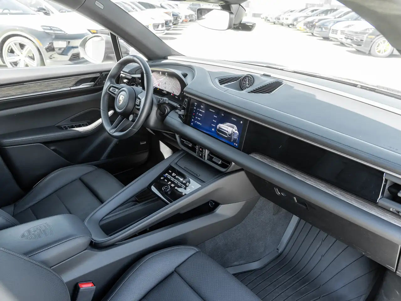 Porsche Macan снимка Porsche Macan
