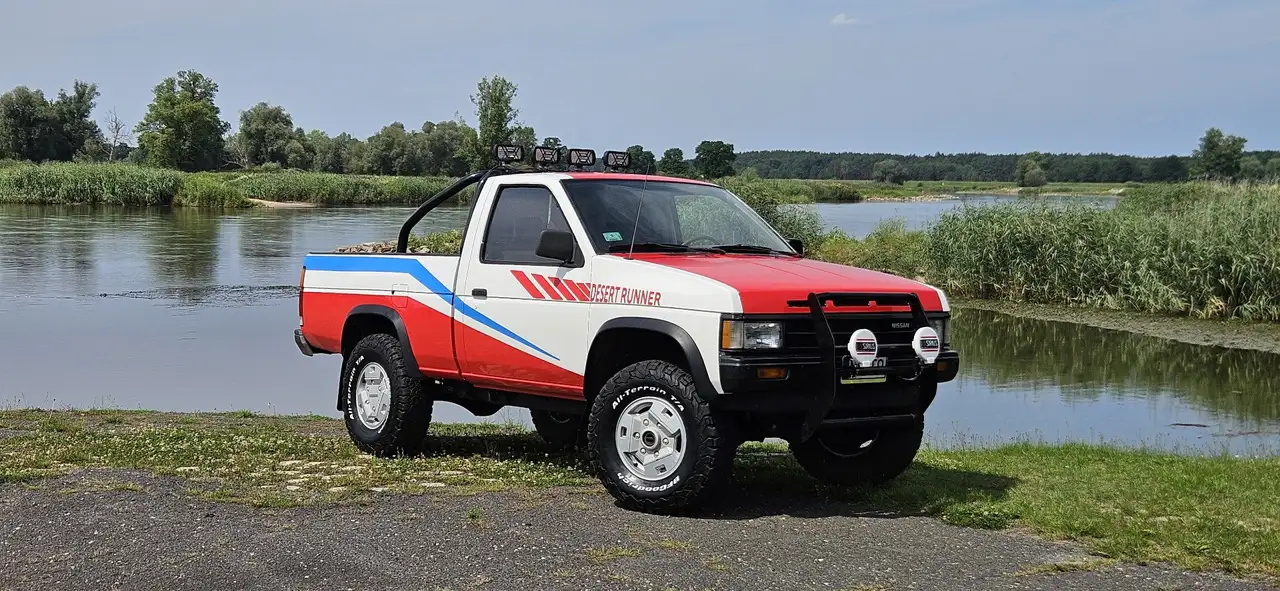 Nissan Pickup MD21 4x4 3.0v6, foto 6