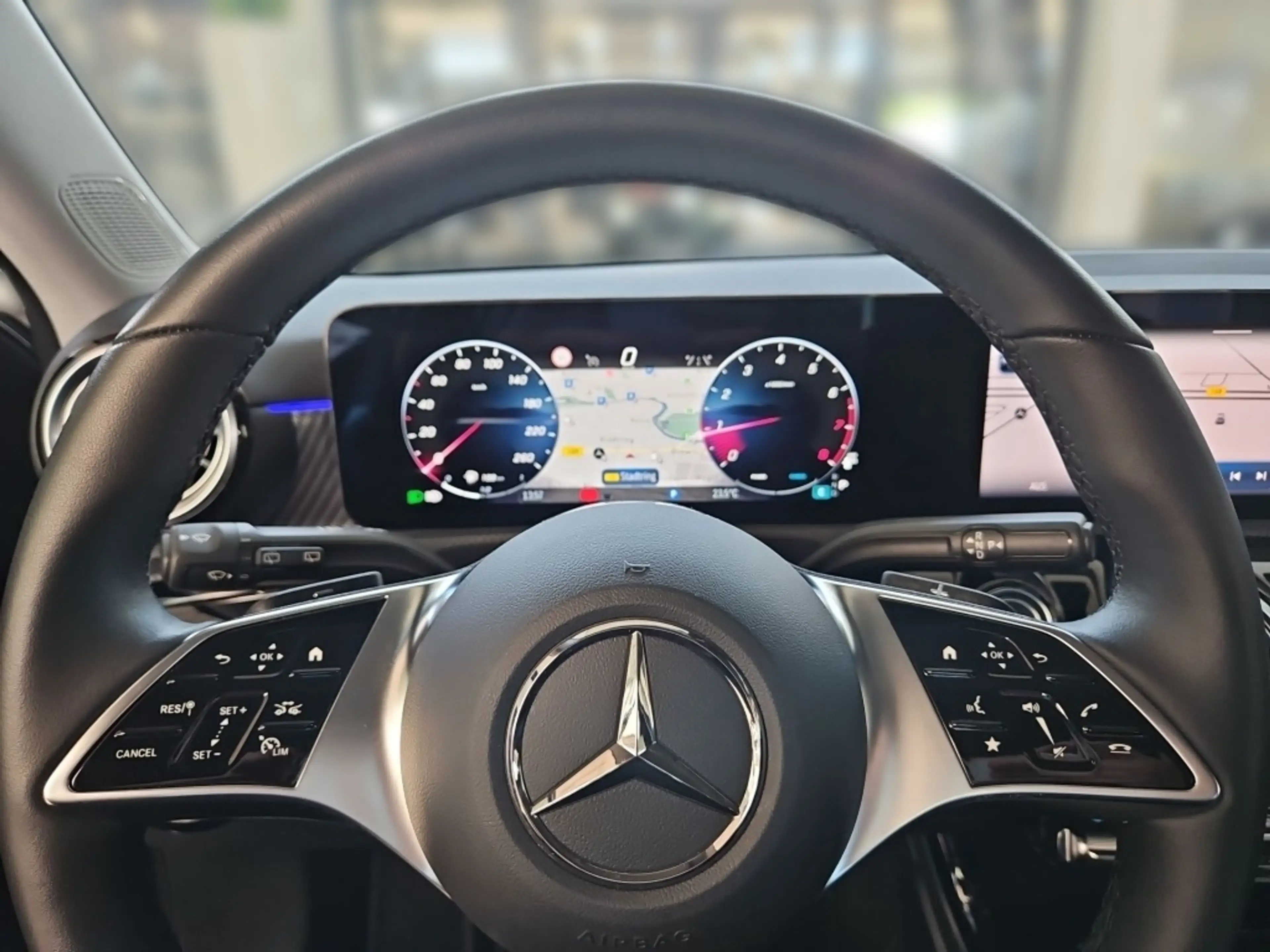 Mercedes-Benz A 180 Progressive Navi LED SpurH SHZ KeyLess KAM — photo 8