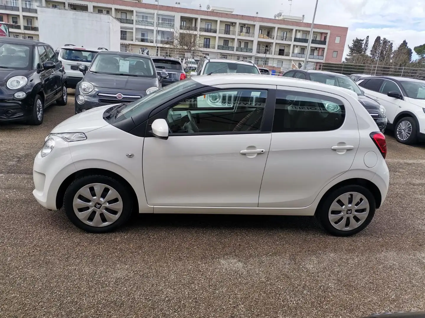Citroen C1 PureTech 82 5 porte Feel Bianco - 2