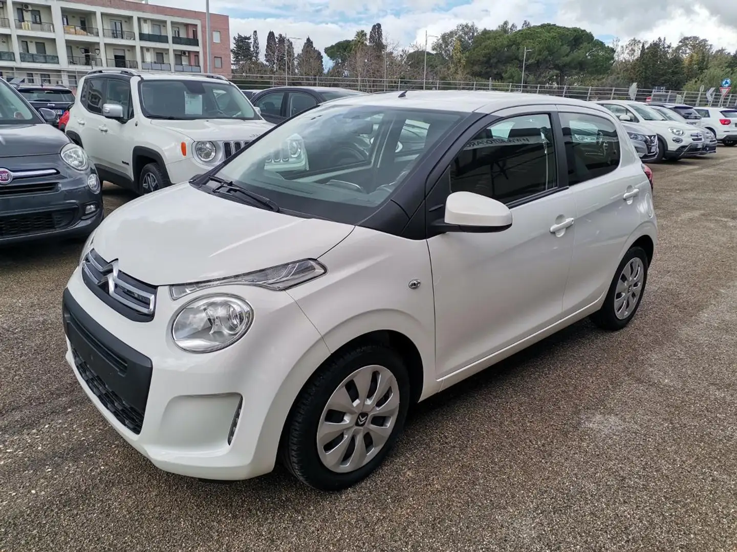 Citroen C1 PureTech 82 5 porte Feel Bianco - 1