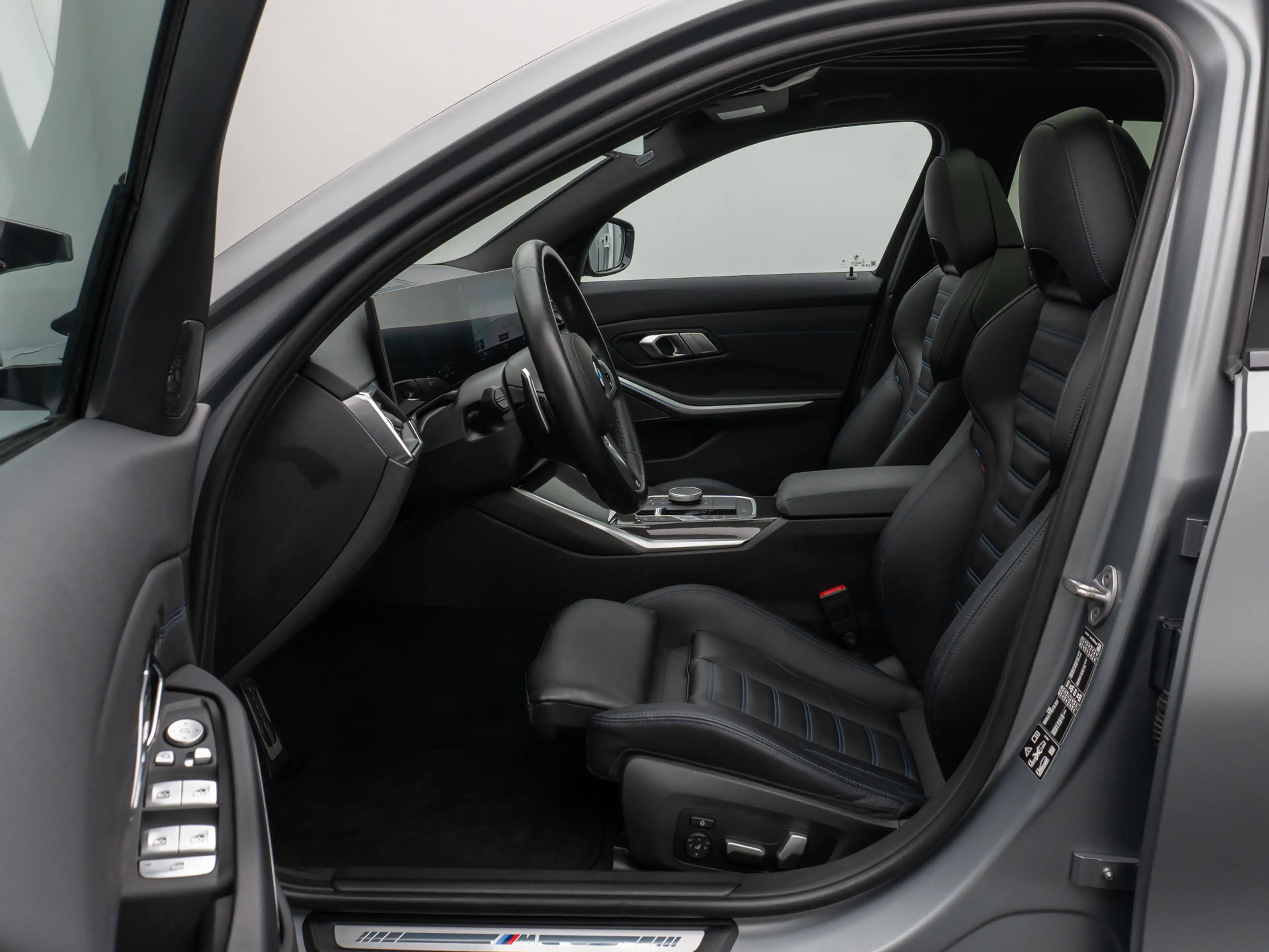 BMW 340 Kamera Panorama HUD DAB H K Individual — photo 20