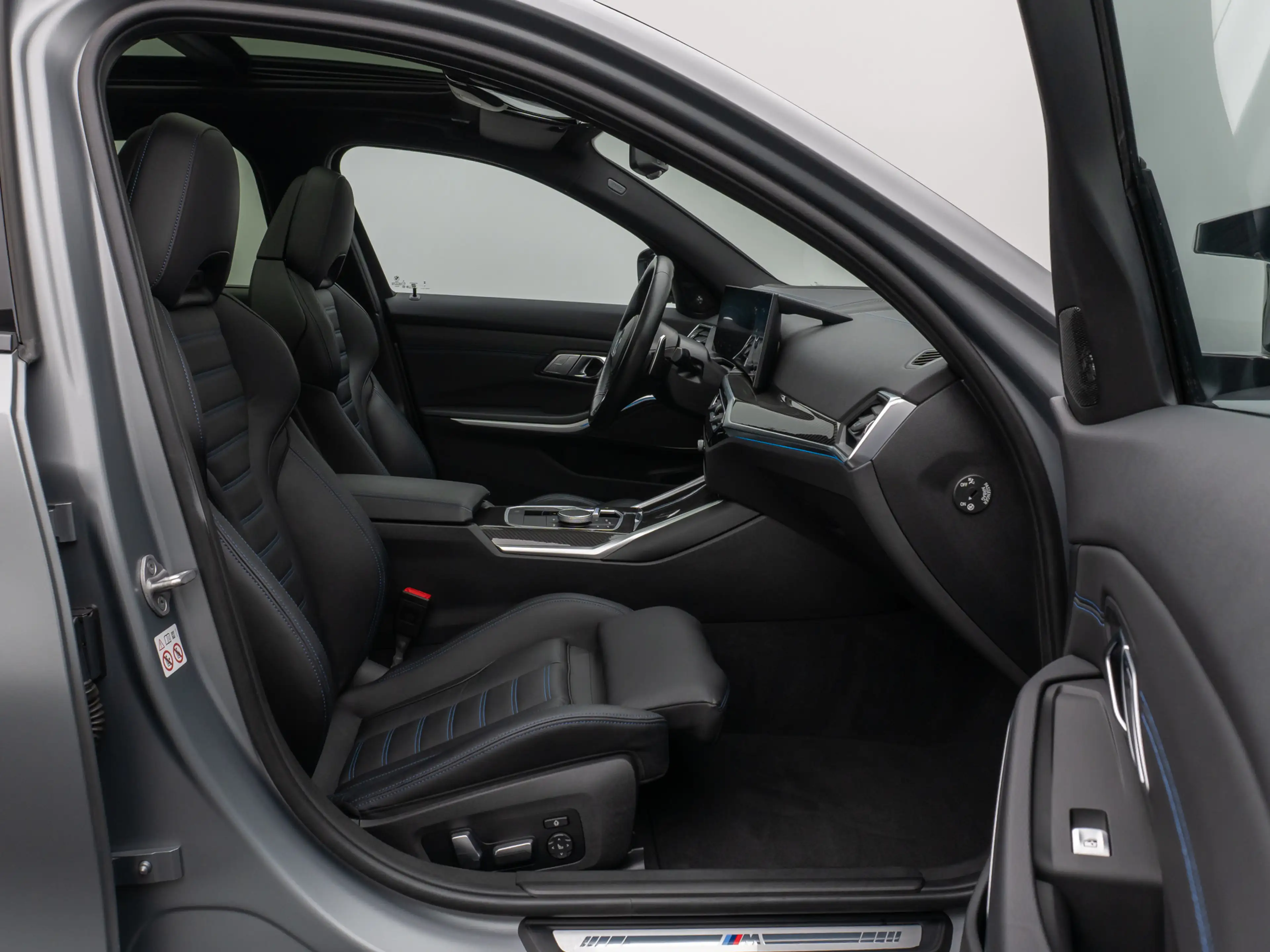 BMW 340 Kamera Panorama HUD DAB H K Individual — photo 25