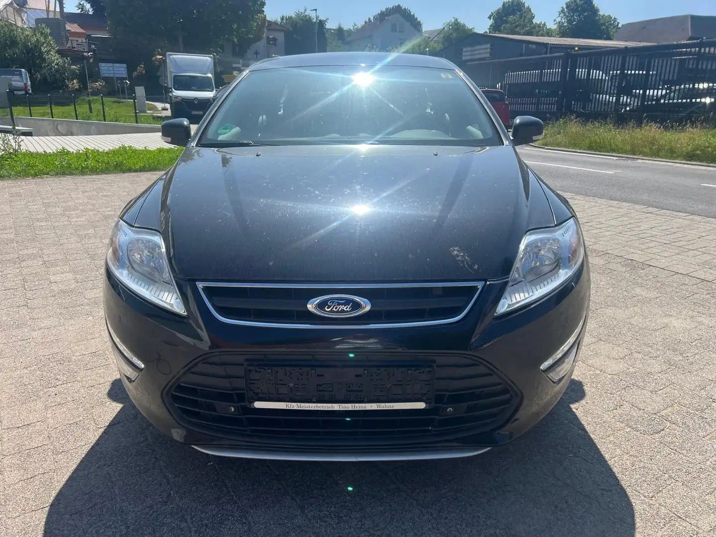 Ford Mondeo Turnier Champions Edition Schwarz - 2