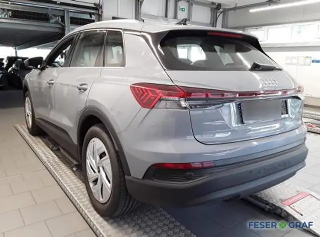 Audi Q4 E-Tron view 4