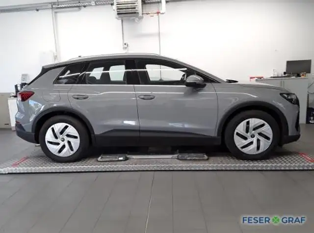 Audi Q4 E-Tron view 5