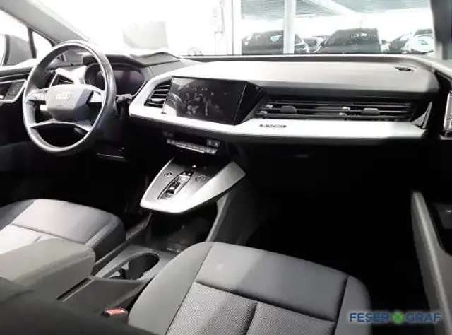 Audi Q4 E-Tron view 7