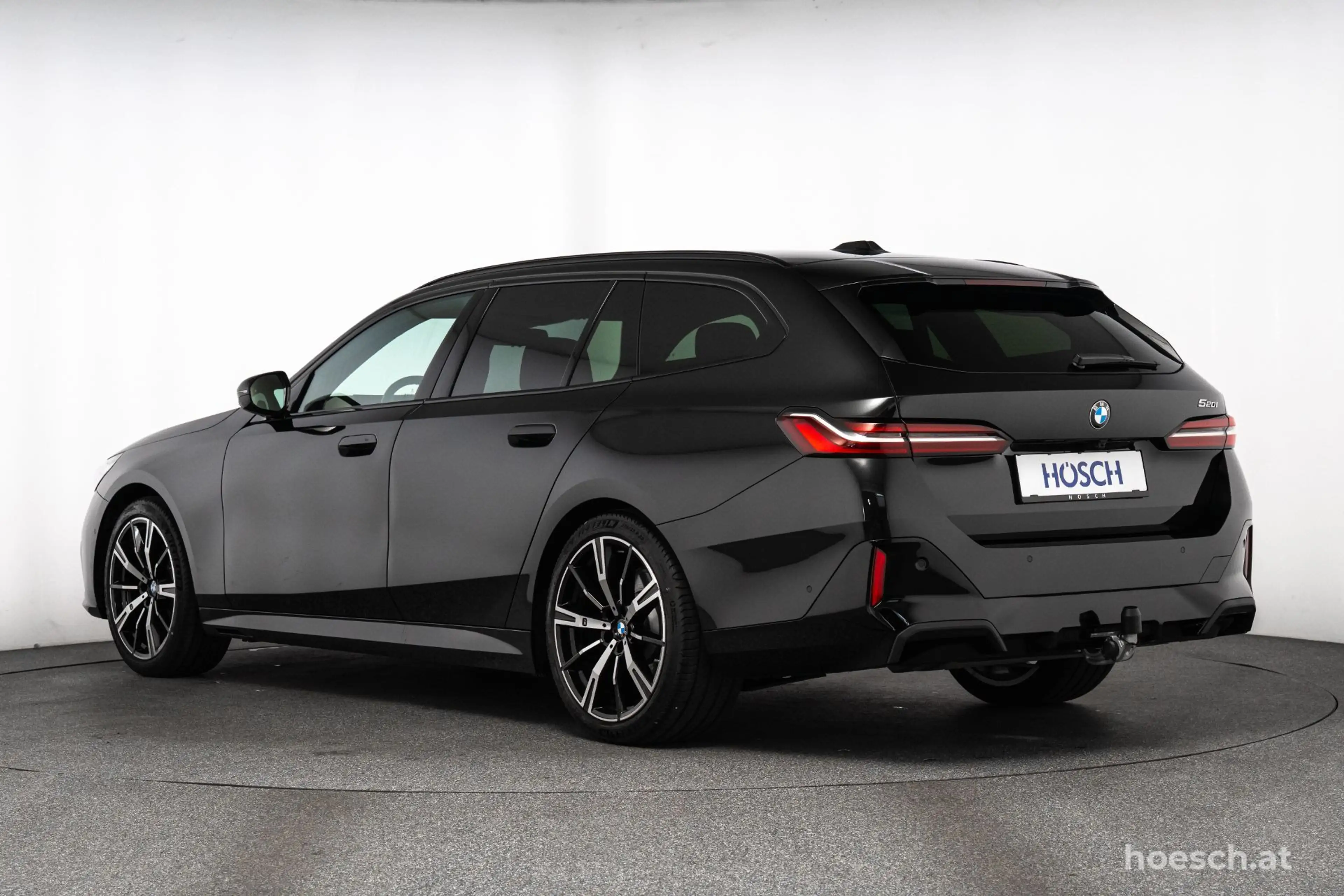 BMW 520 i Touring M Sport 20" H&K AHK ASSISTENZ TOP ANGEB — photo 4