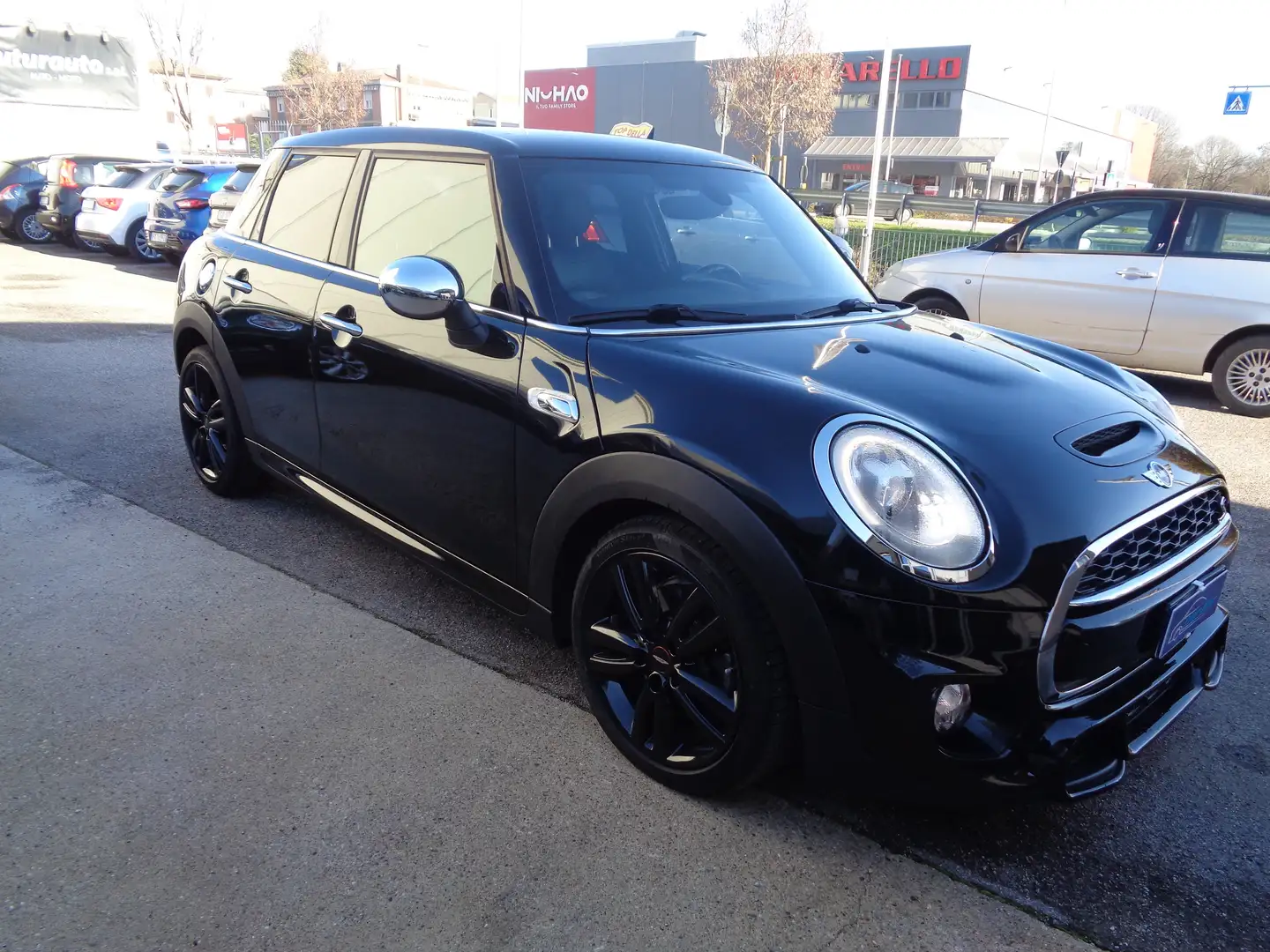 MINI Cooper S Mini IV F55-F56 2014 2.0 5p auto Schwarz - 2