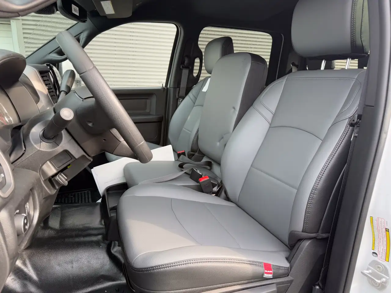 RAM 2500 снимка RAM 2500