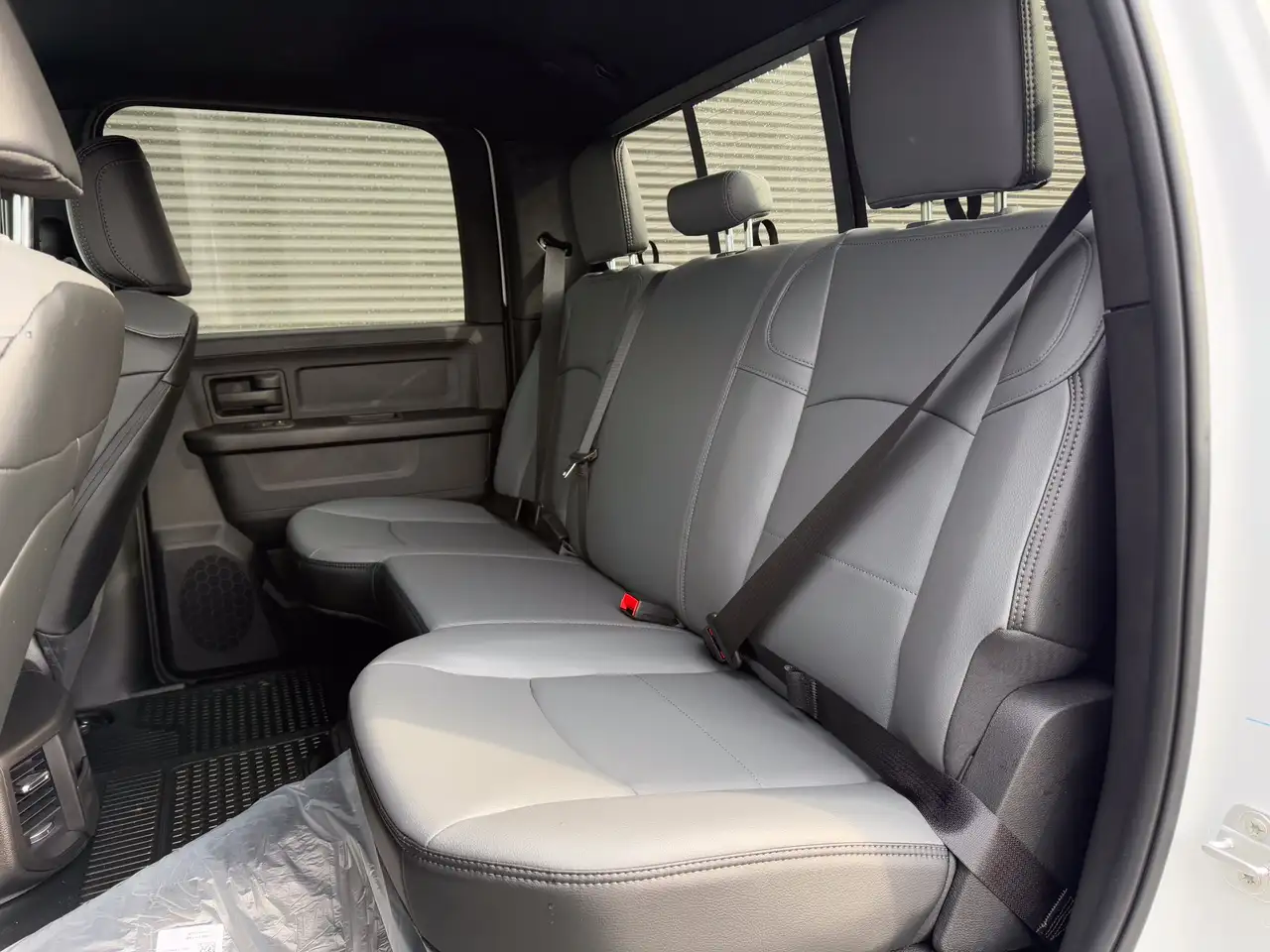 RAM 2500 снимка RAM 2500