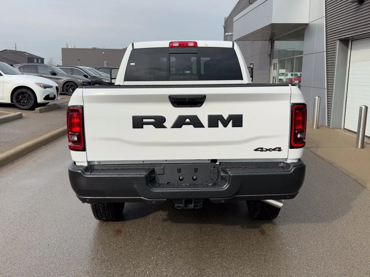 RAM 2500 снимка RAM 2500